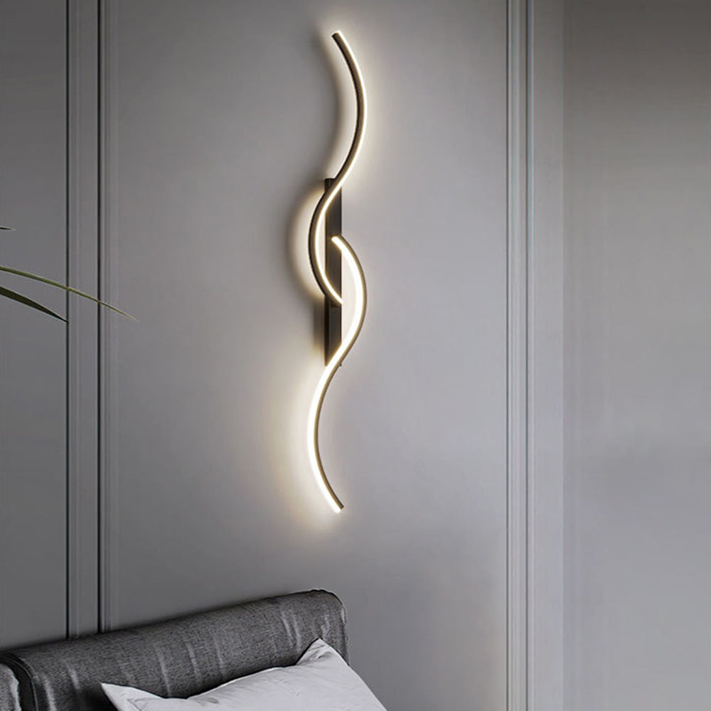 Arisha Applique Murale Vague Design Moderne Noir/Or Salon