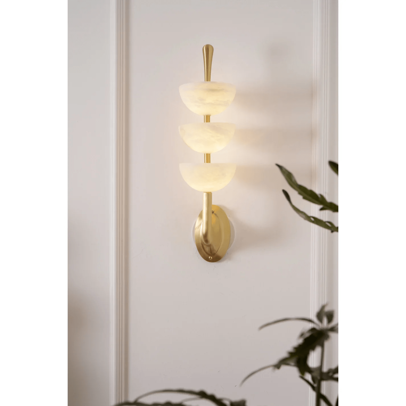 Ulmiraris Alabaster Wall Light - Letslighting