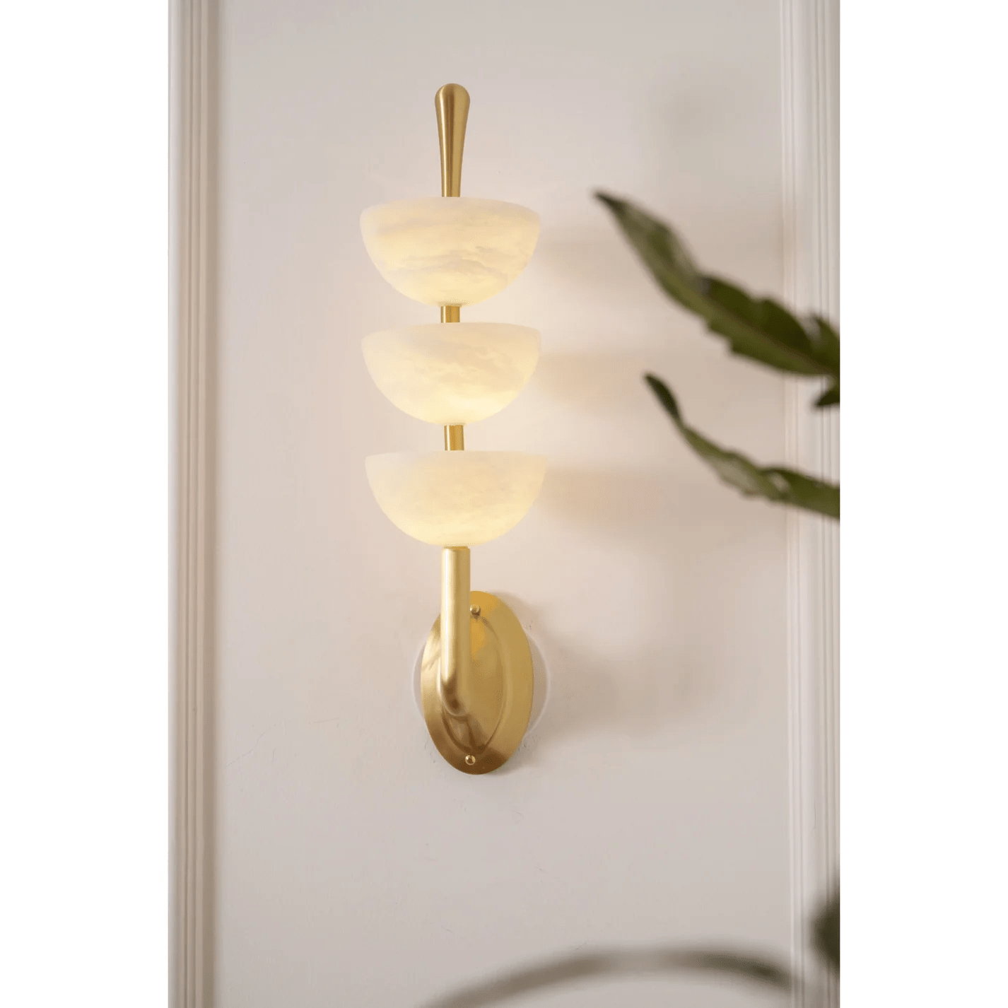 Ulmiraris Alabaster Wall Light - Letslighting