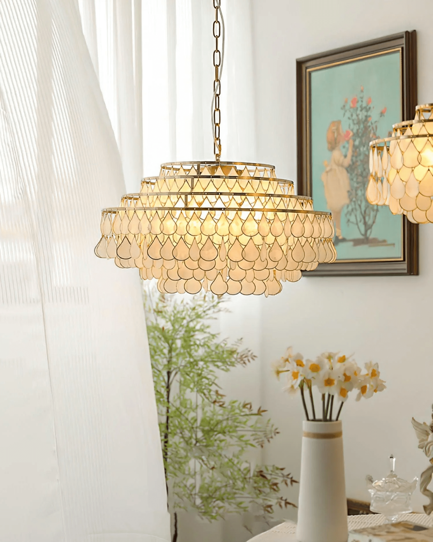 Teardrops Shell Chandelier - Blowlighting