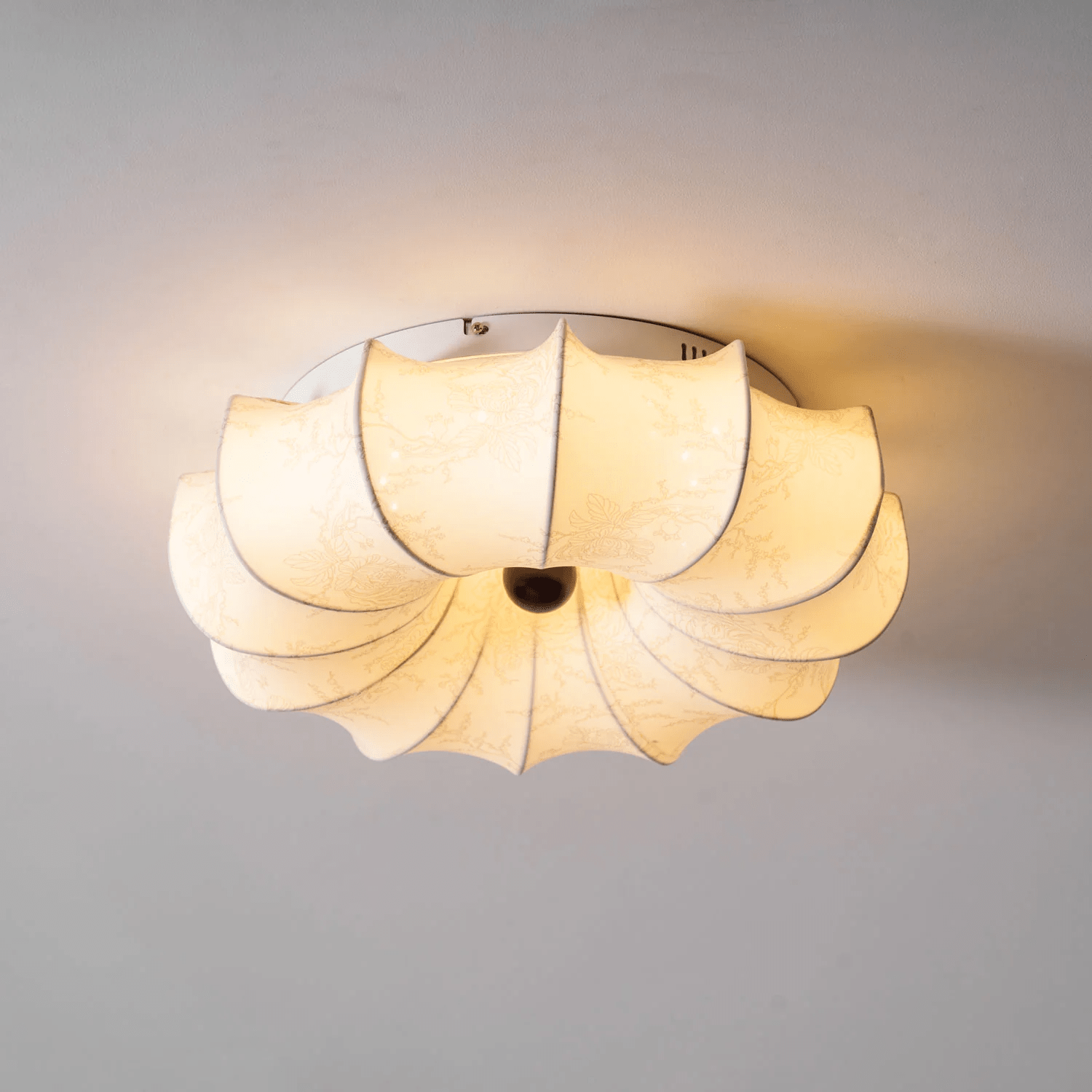 Floralis Ceiling Light - Blowlighting