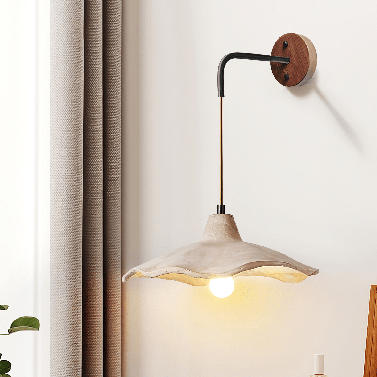 Mirella Applique Murale Élégante en Bois Moderne