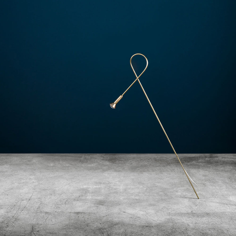 Arisha Linéaire Moderne LED Lampadaire Doré Or Métal/Acrylique Extérieur