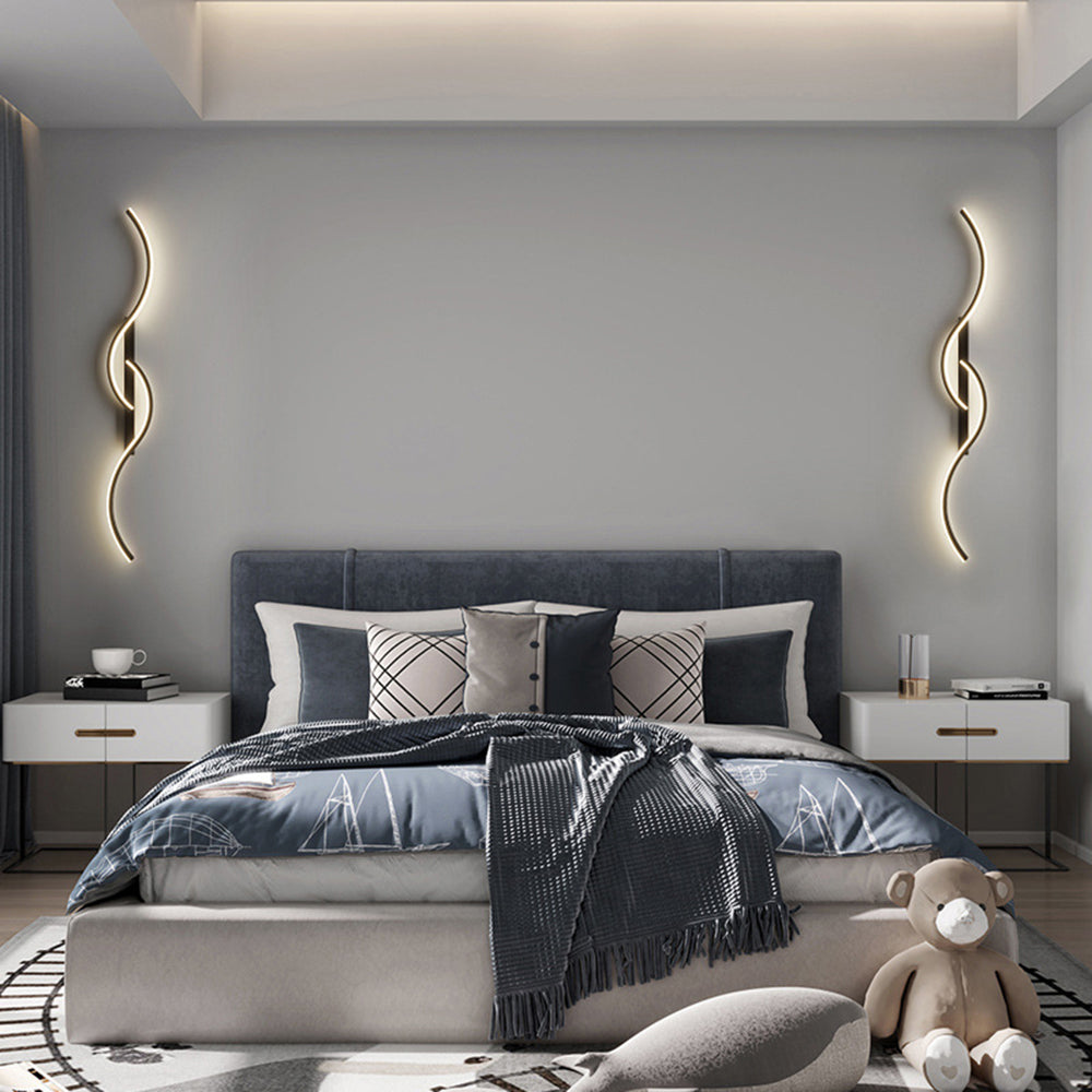 Arisha Applique Murale Vague Design Moderne Noir/Or Salon