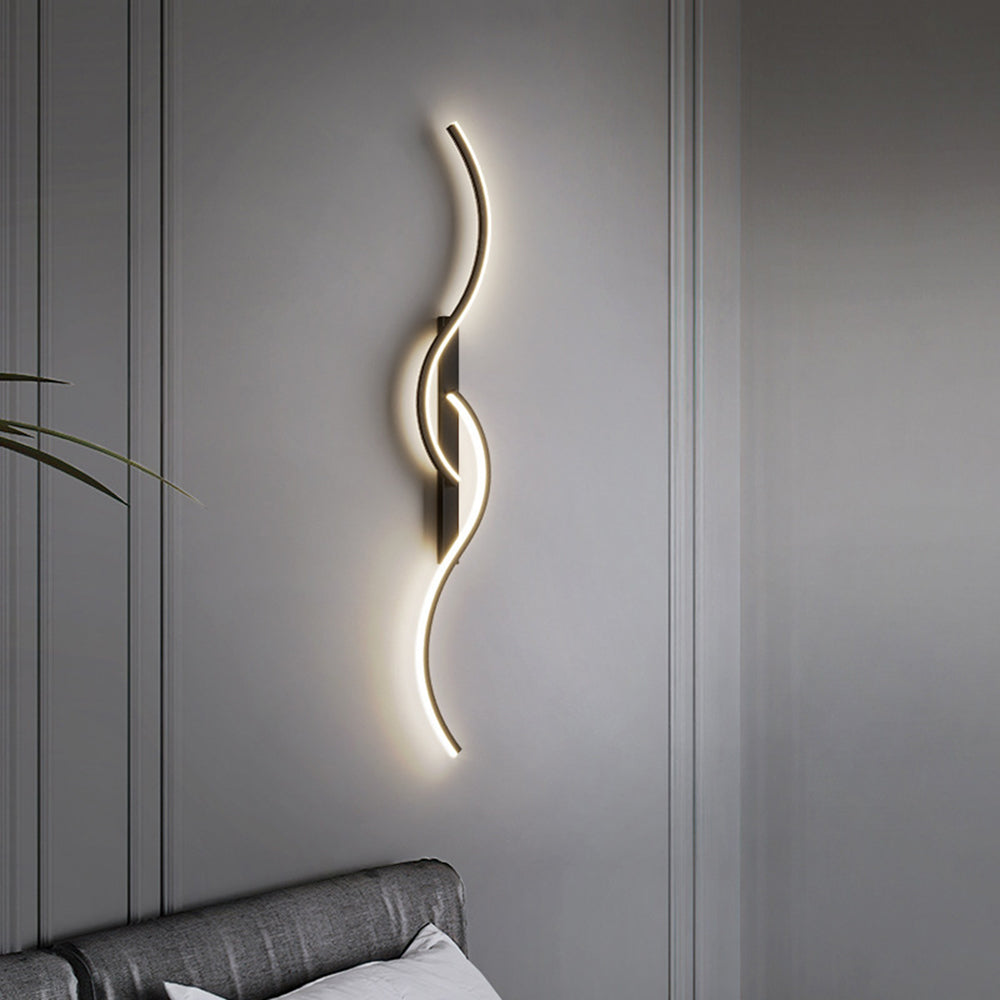 Arisha Applique Murale Vague Design Moderne Noir/Or Salon