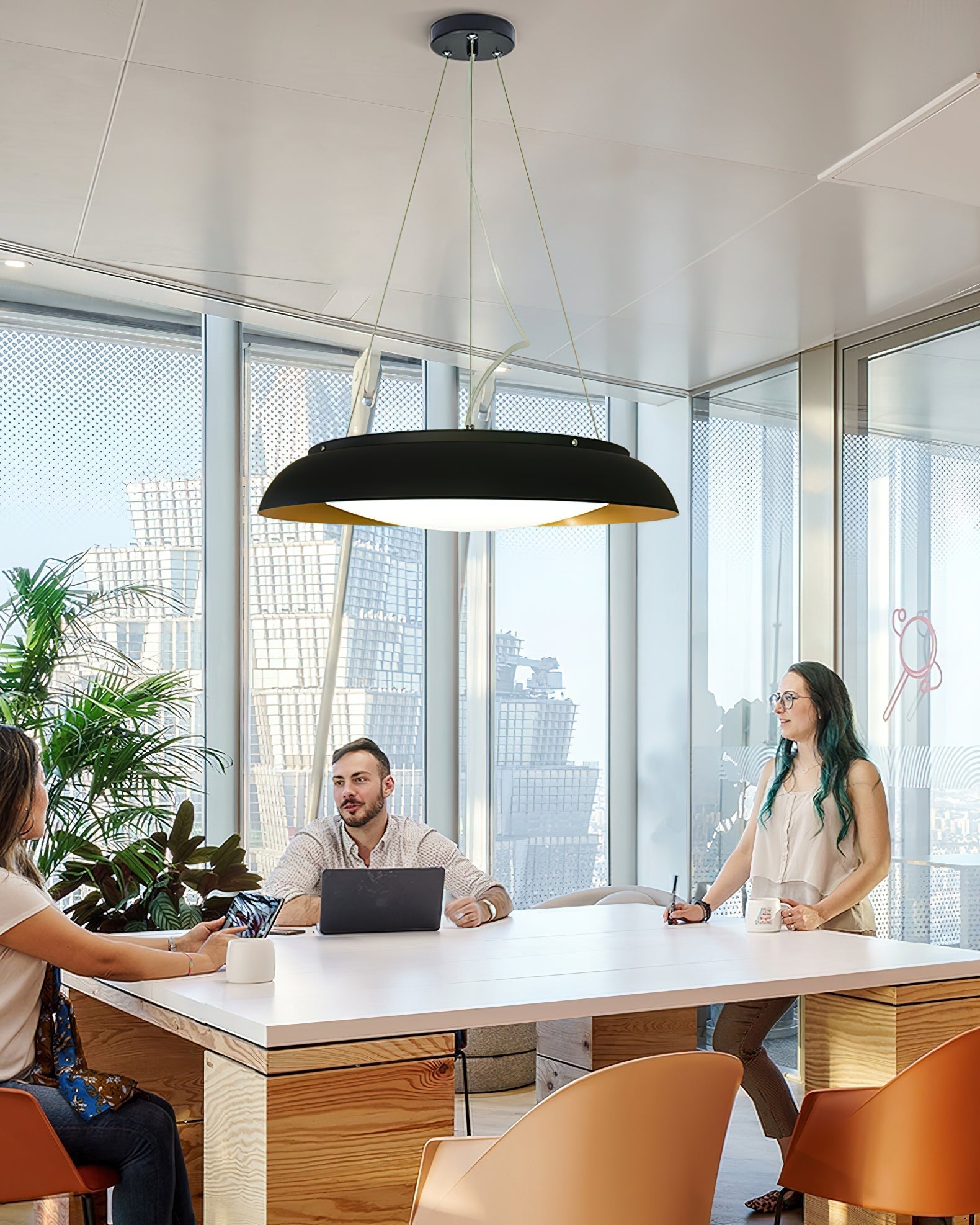 Aero Pendant Light - Blowlighting