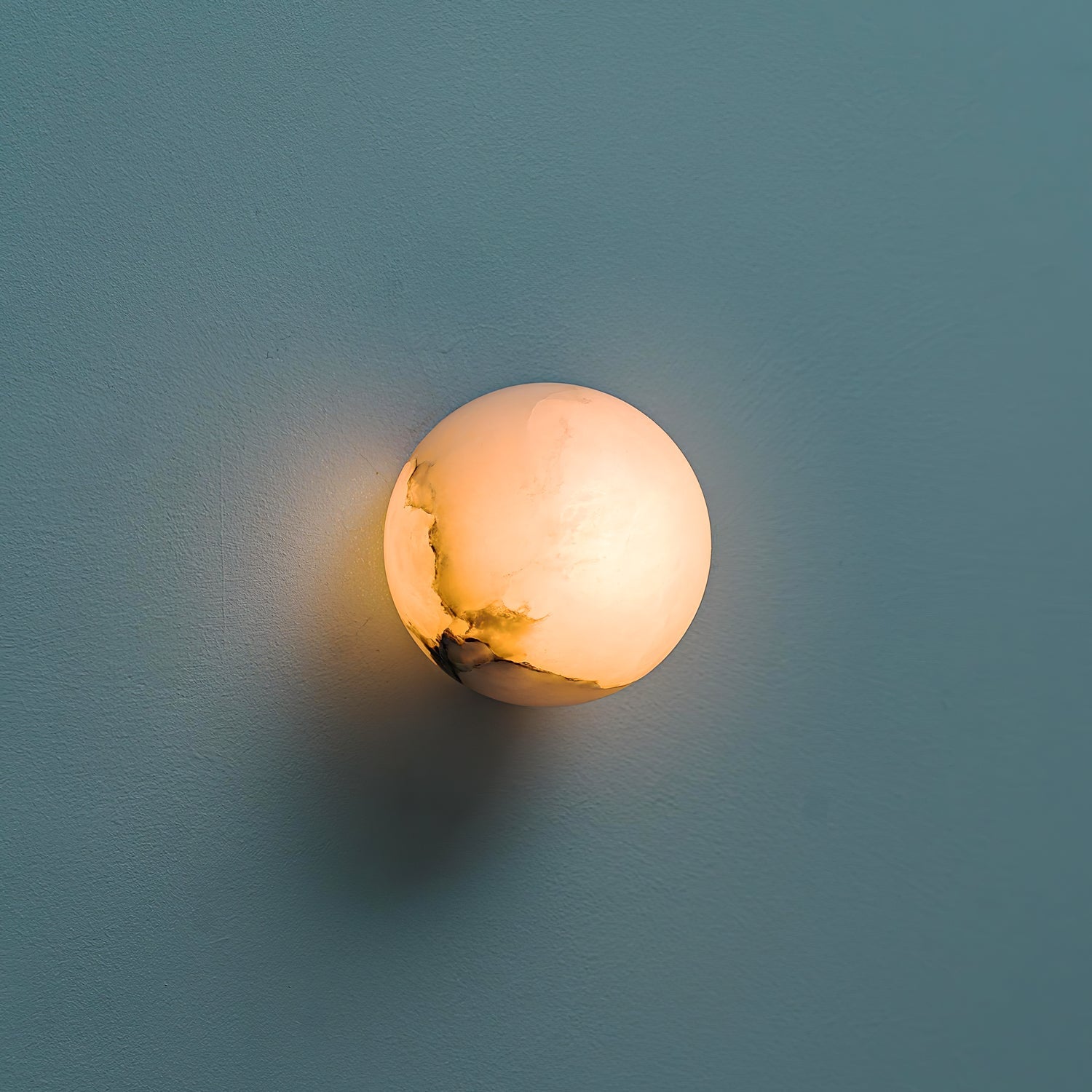 Vevinir Alabaster Globe Wall Light - Letslighting