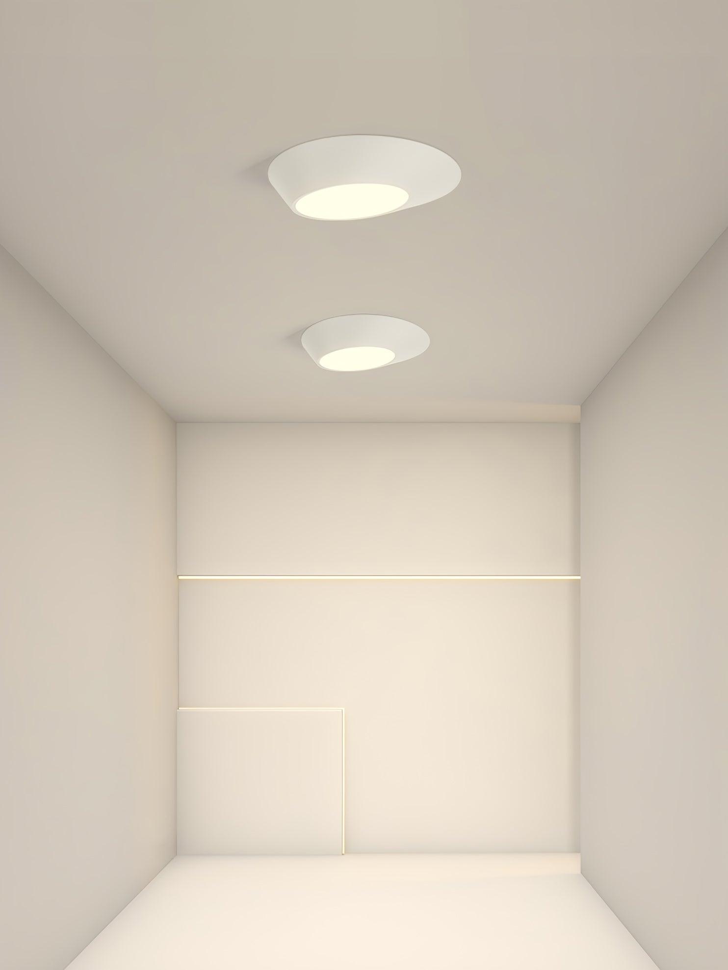 Angled Ceiling Light - Blowlighting