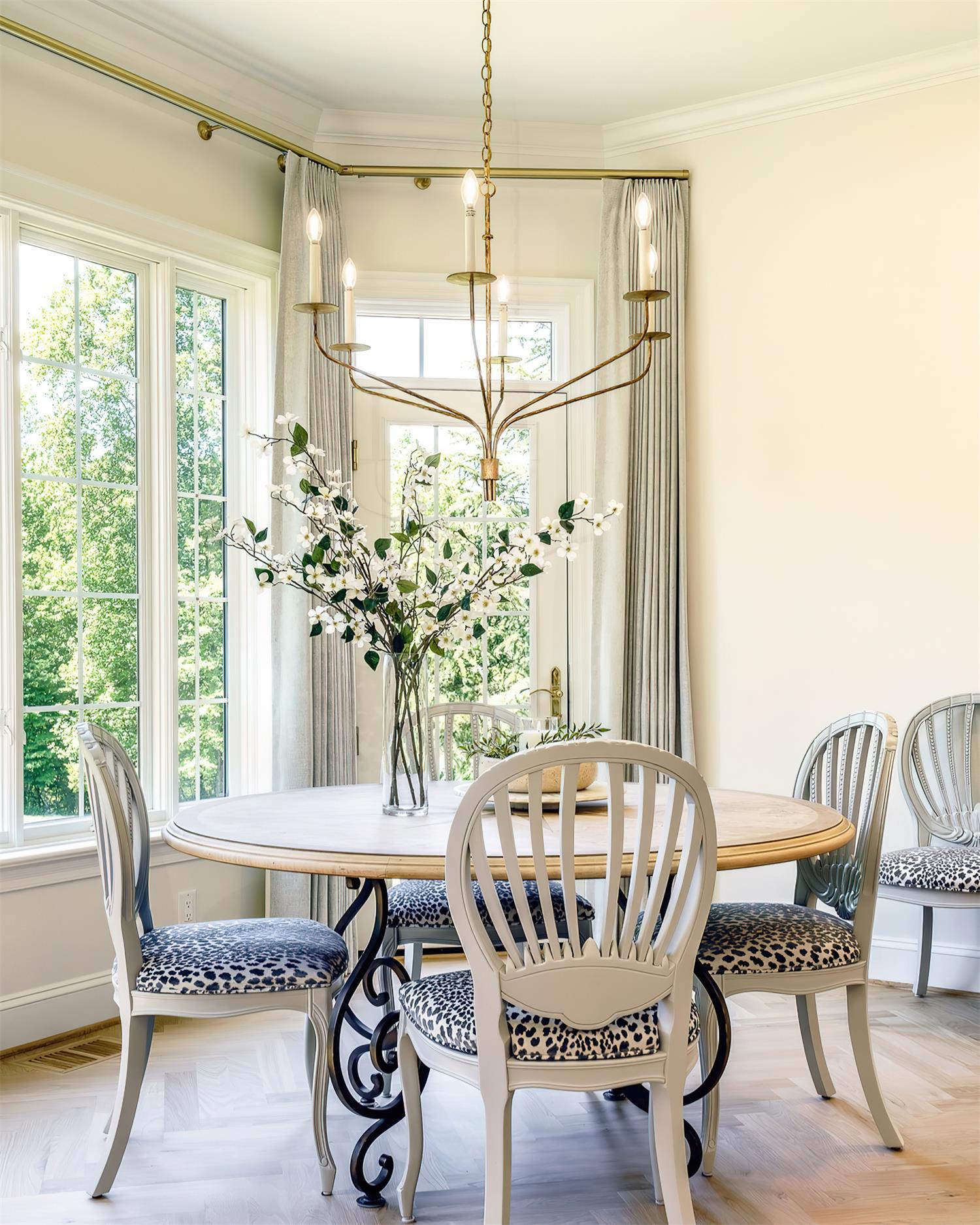 Belfair Large Chandelier - Letslighting