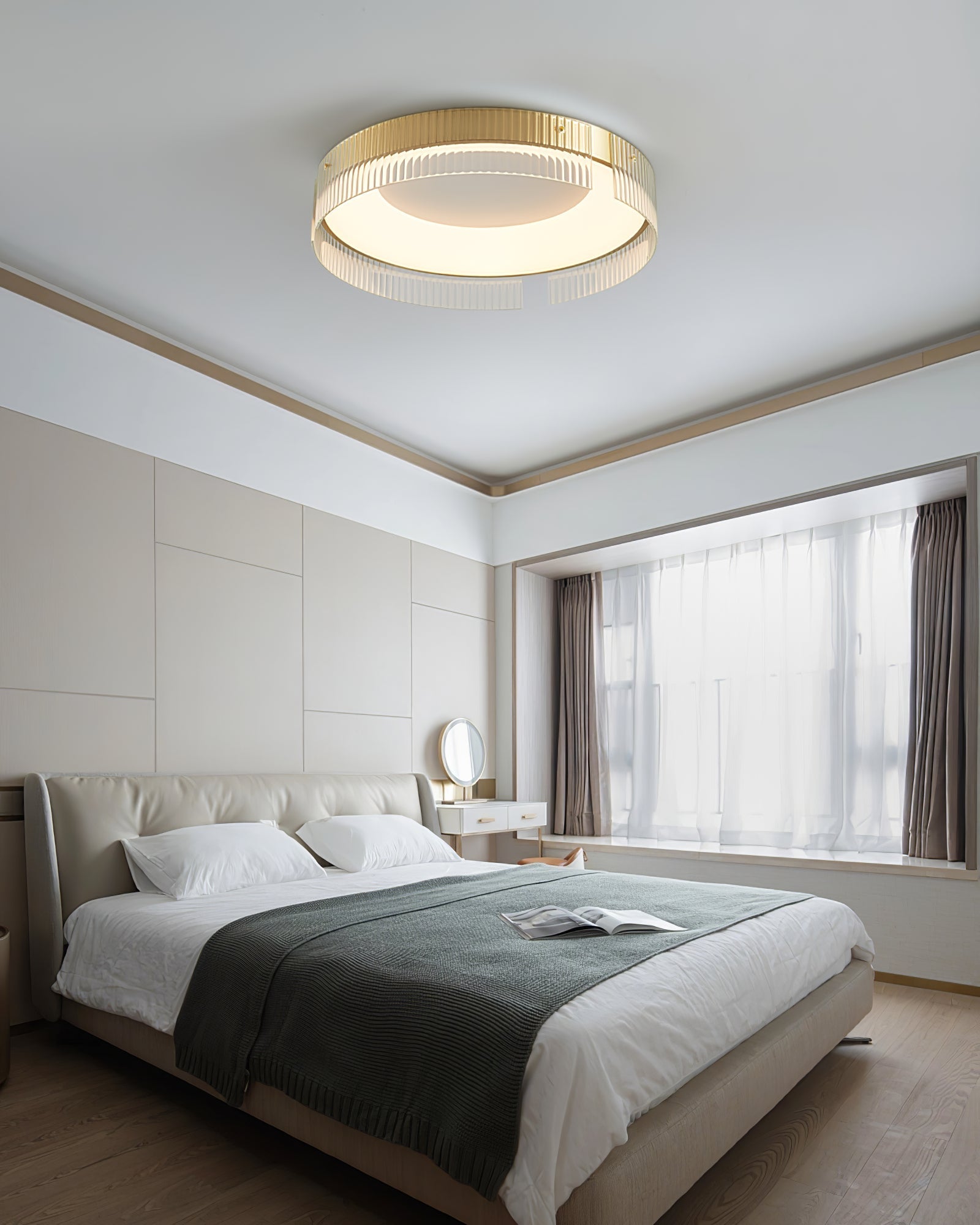 Bellatrix Ceiling Light - Blowlighting