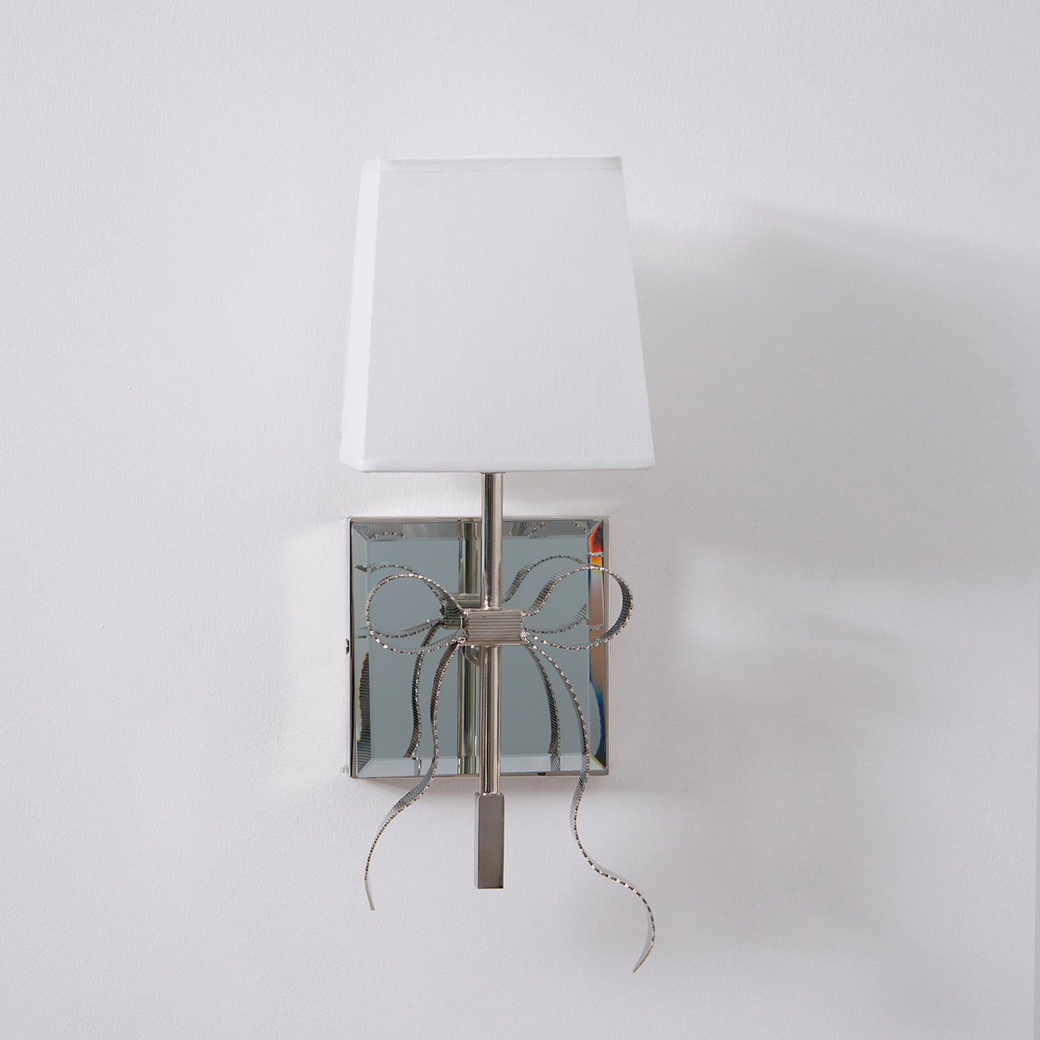 Belle Applique Murale Élégante en Tissu Nœud
