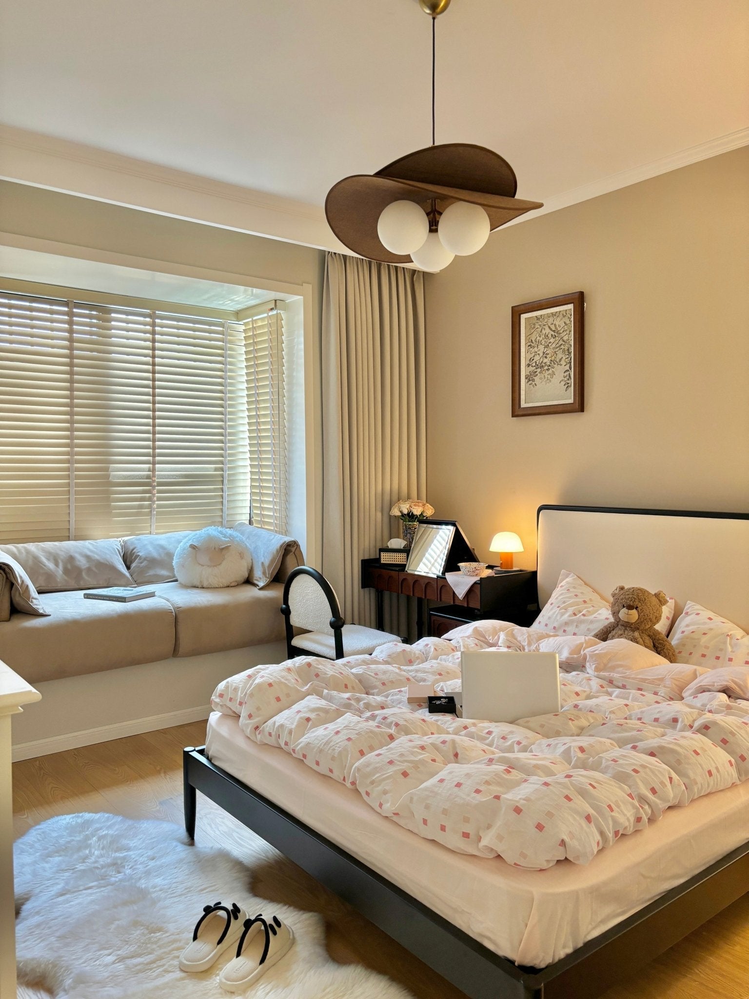 Brill Lustre Vintage Moderne Bloom Petals