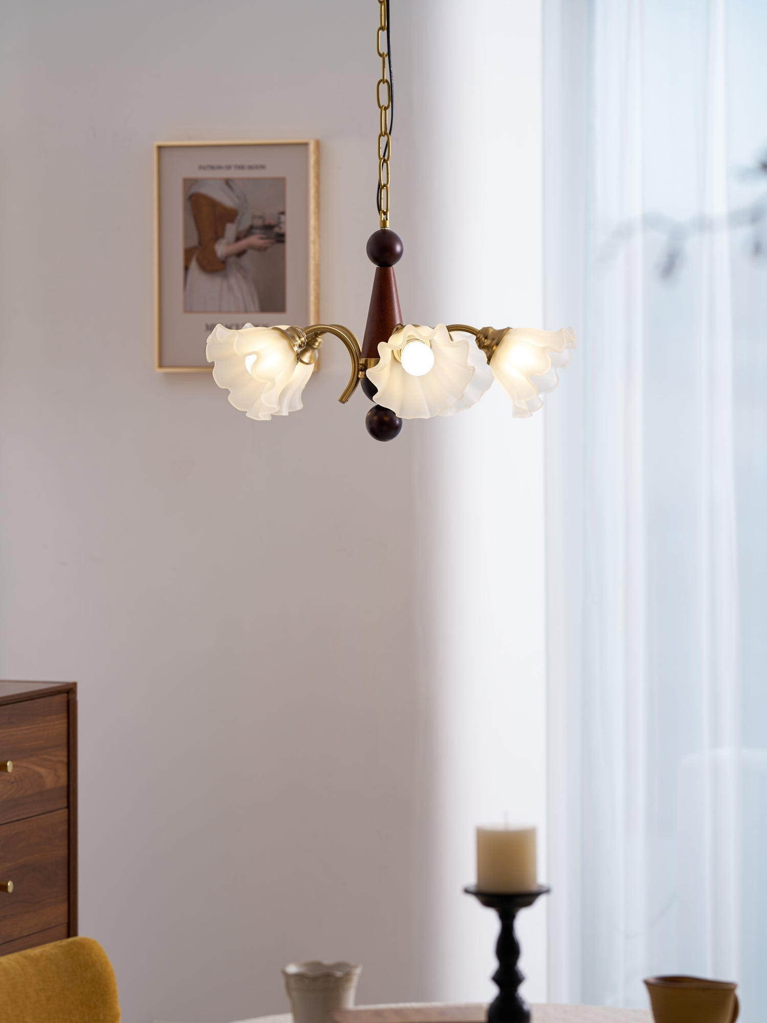 Bloomcrest Chandelier - Blowlighting