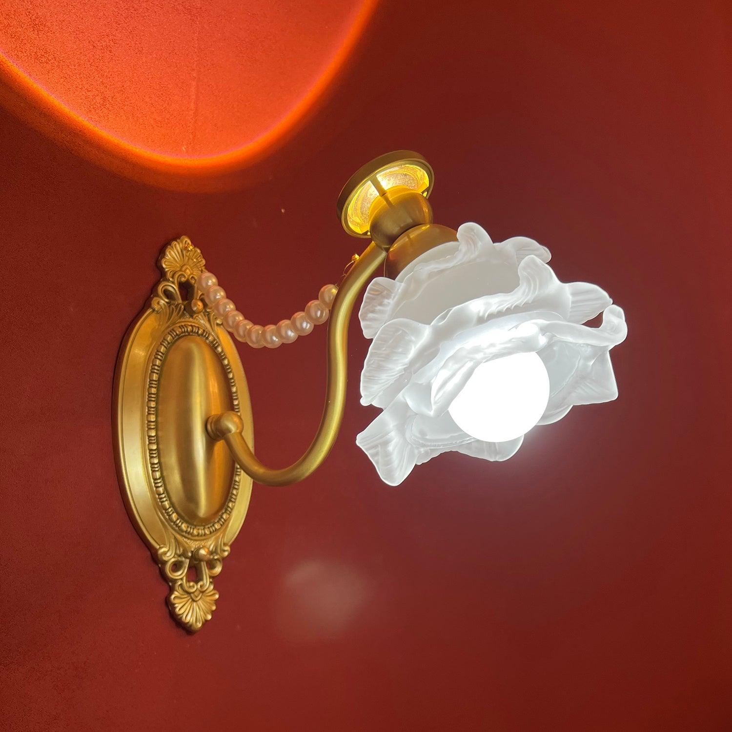 Zoey Brass Floral Wall Lamp - Letslighting