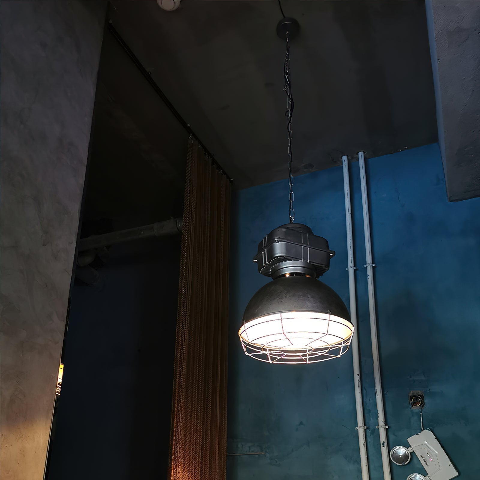 Astra Vintage Industrial Brilliant Metal Pendant Light - Lamp Copper