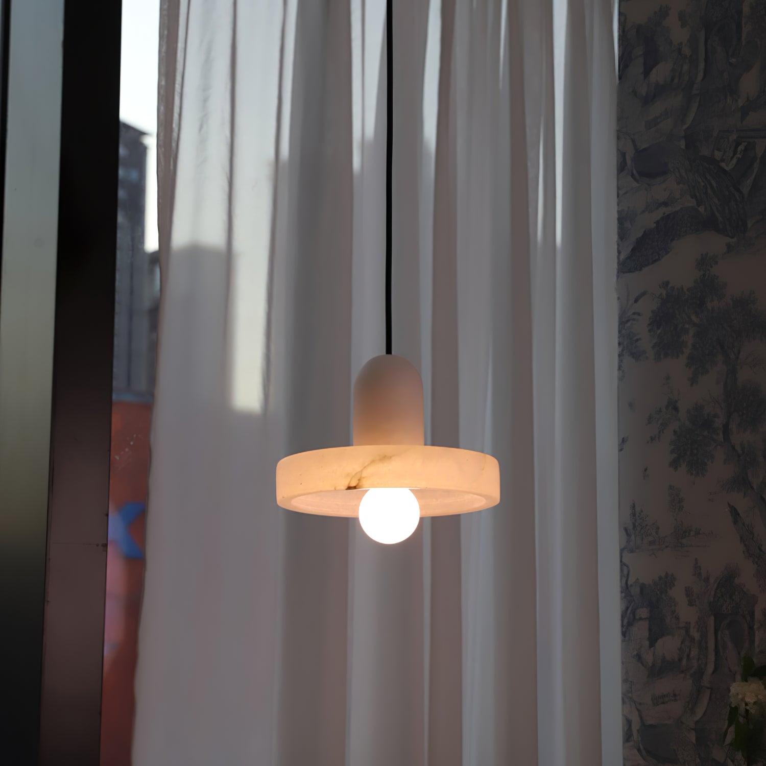 Lyvynos Stacked Alabaster Pendant Light - Blowlighting