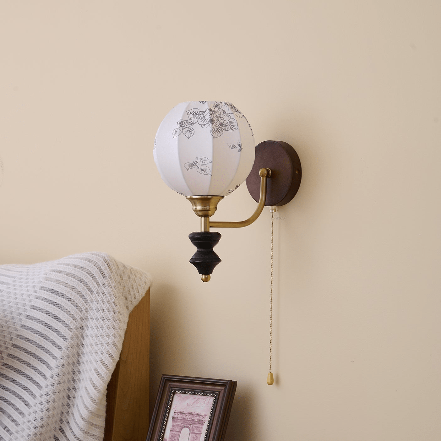 Clarendon Wall Lamp - Blowlighting