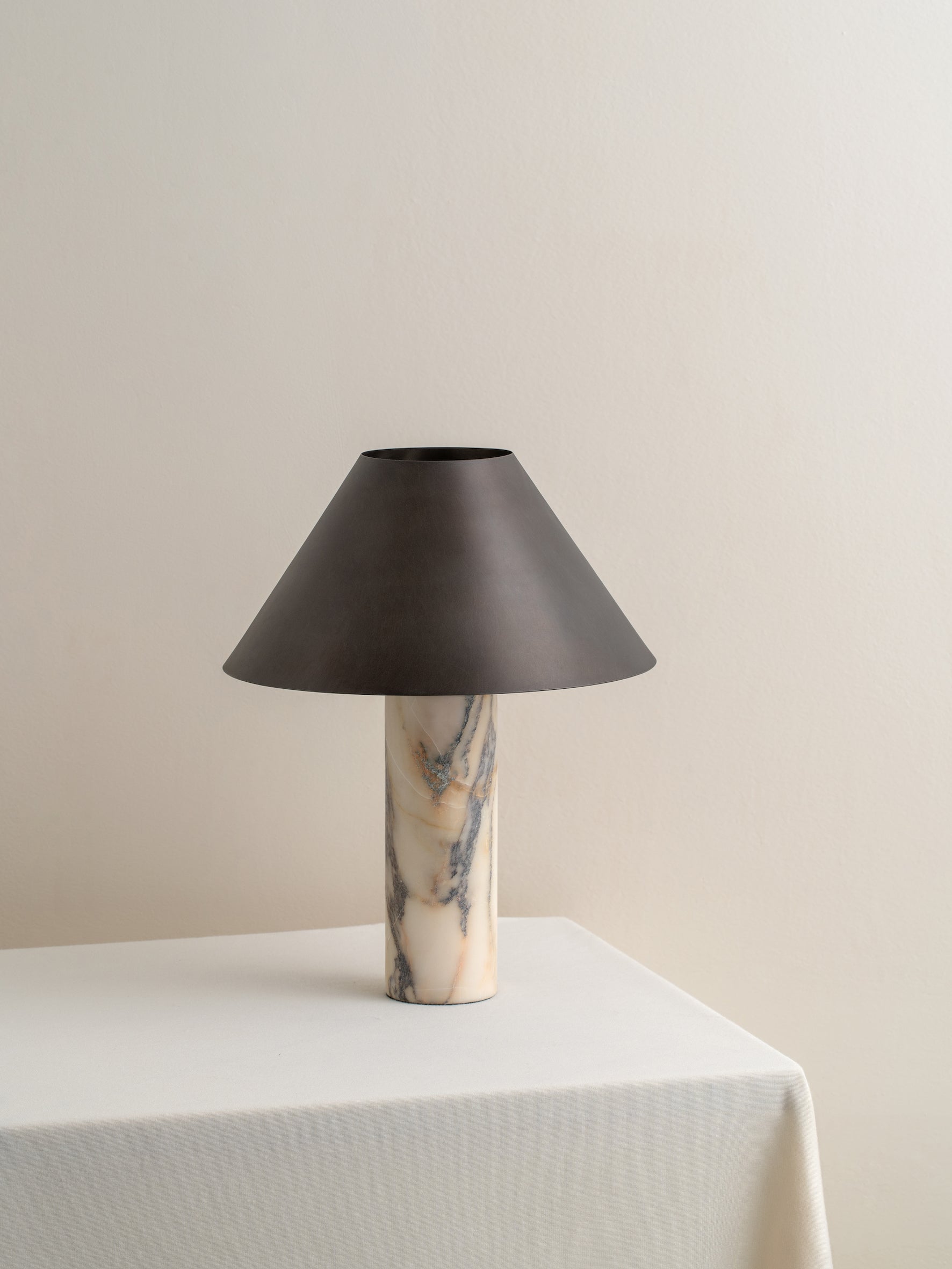 Eliot Lampe de Table Moderne en Marbre