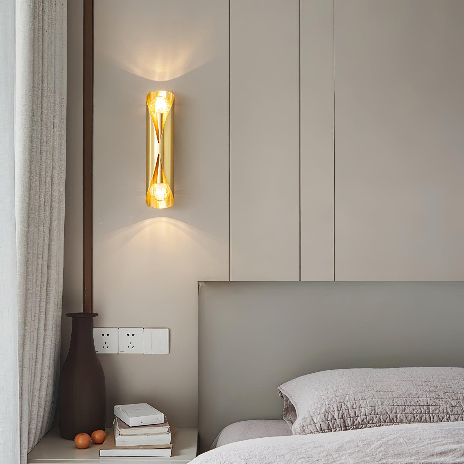 Diamonds Brass Wall Lamp - Blowlighting