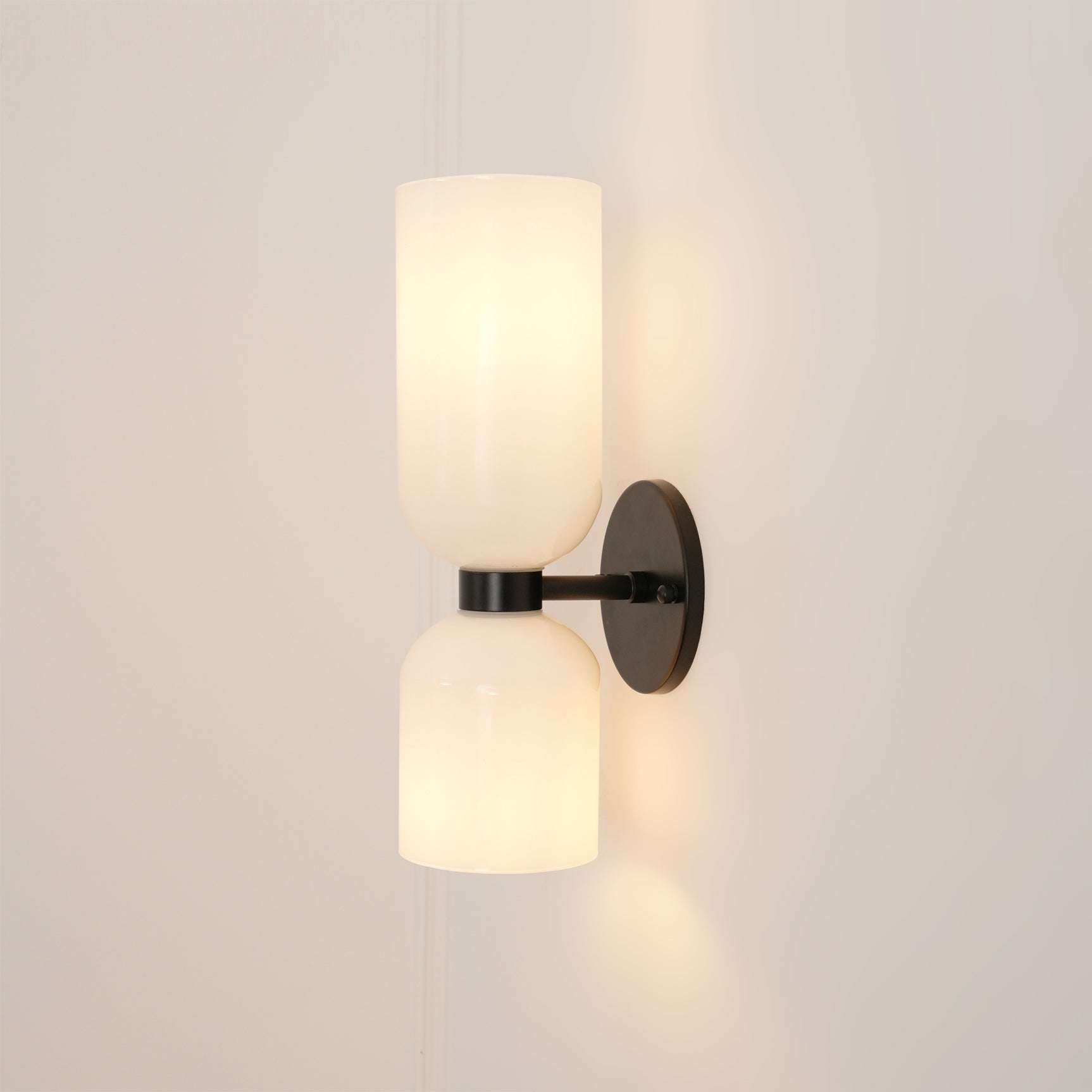 Edie Wall Lamp - Blowlighting