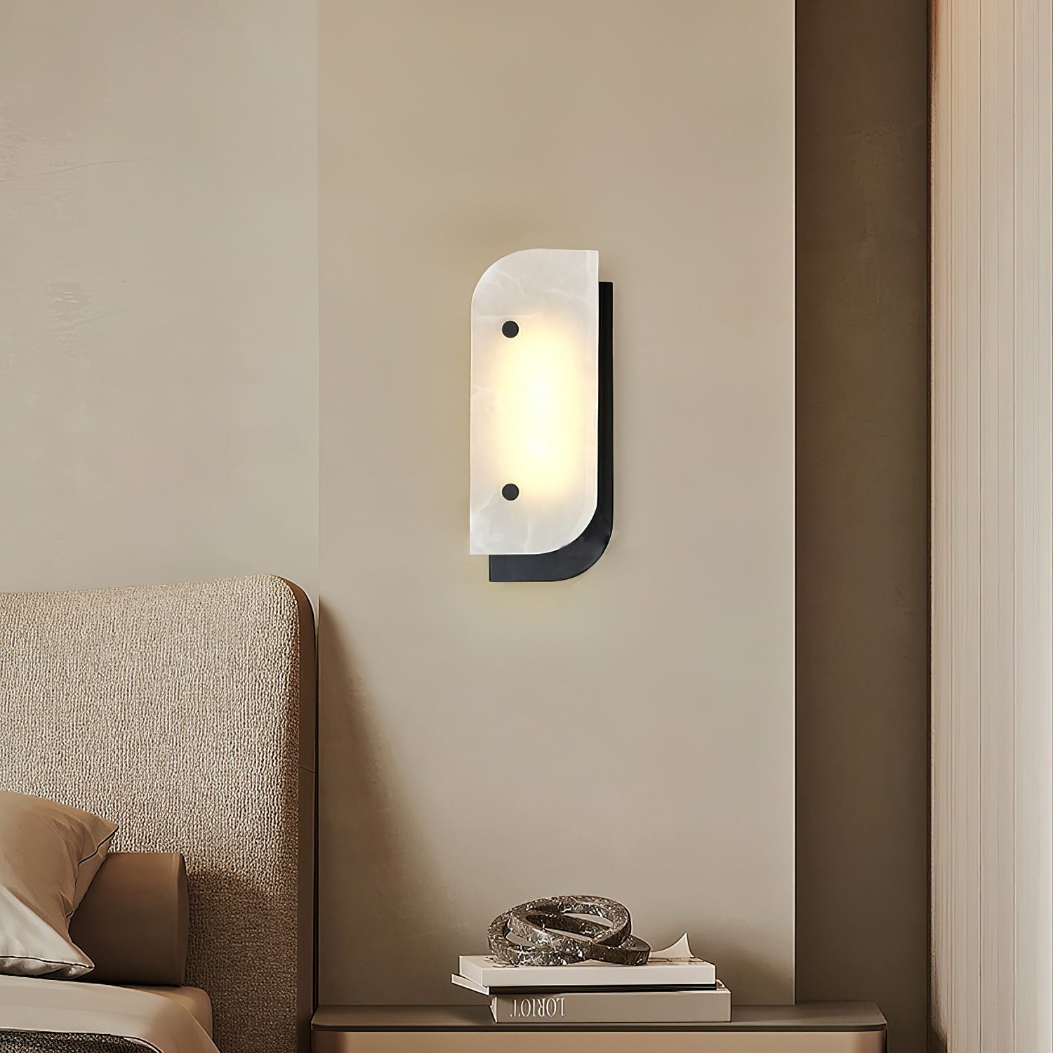 Elaris Applique Murale Élégante Moderne en Albâtre