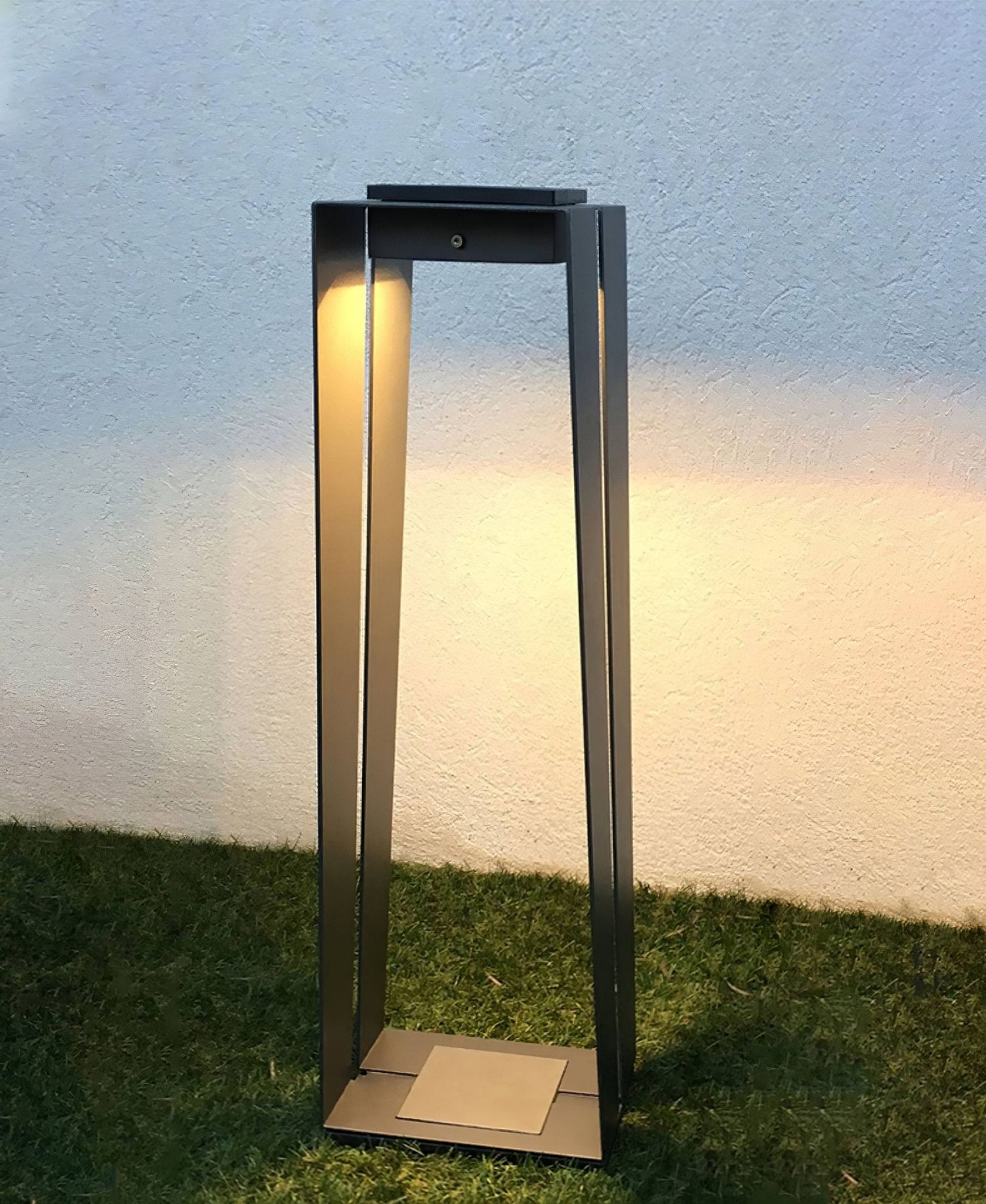 Elira Lampadaire Solaire Extérieur Minimaliste