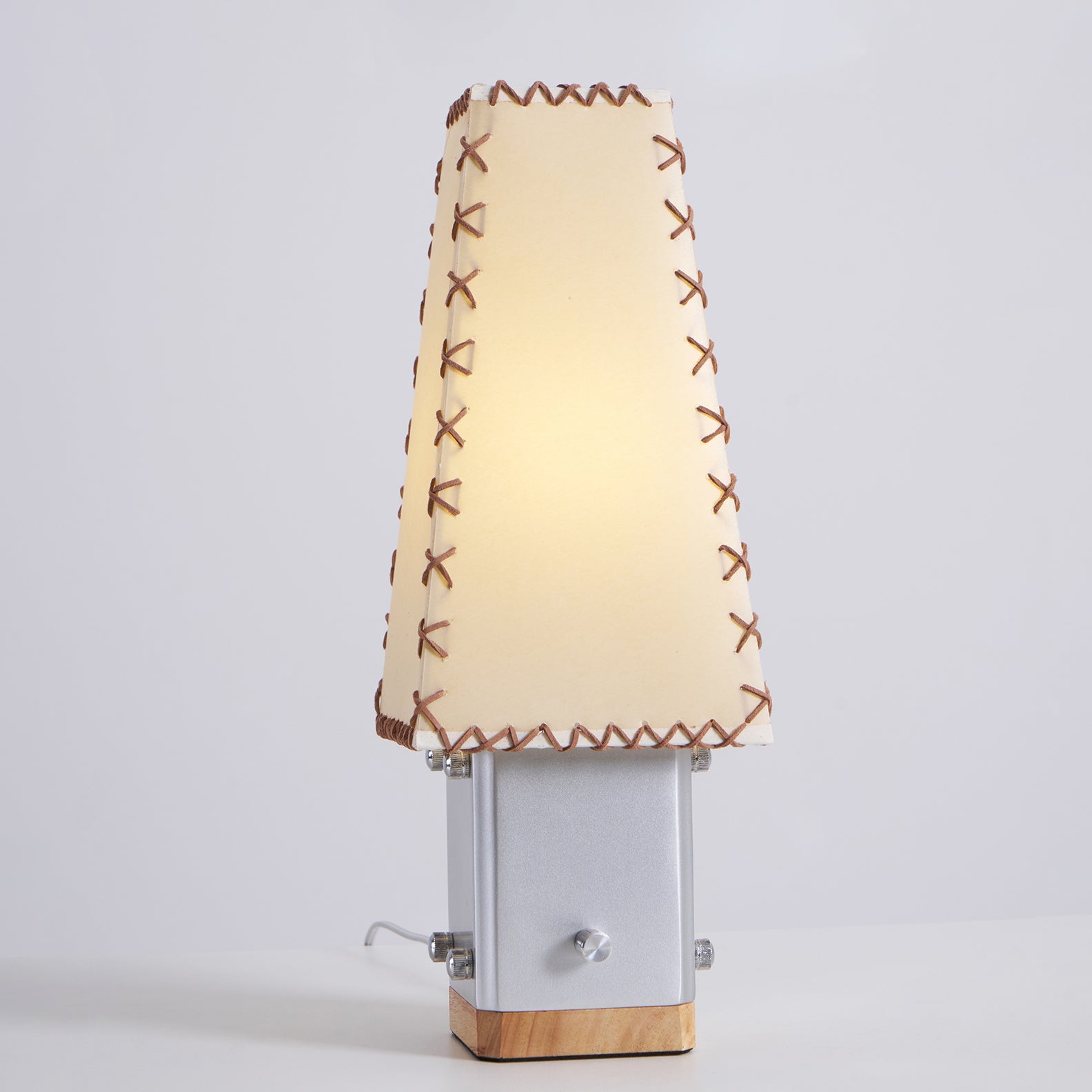 Estela Table Lamp - Vakkerlight