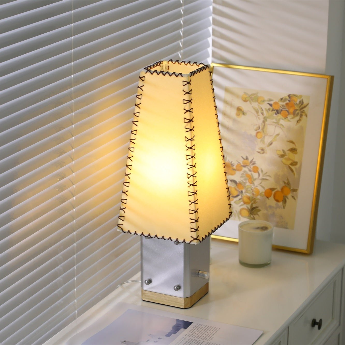 Estela Table Lamp - Vakkerlight