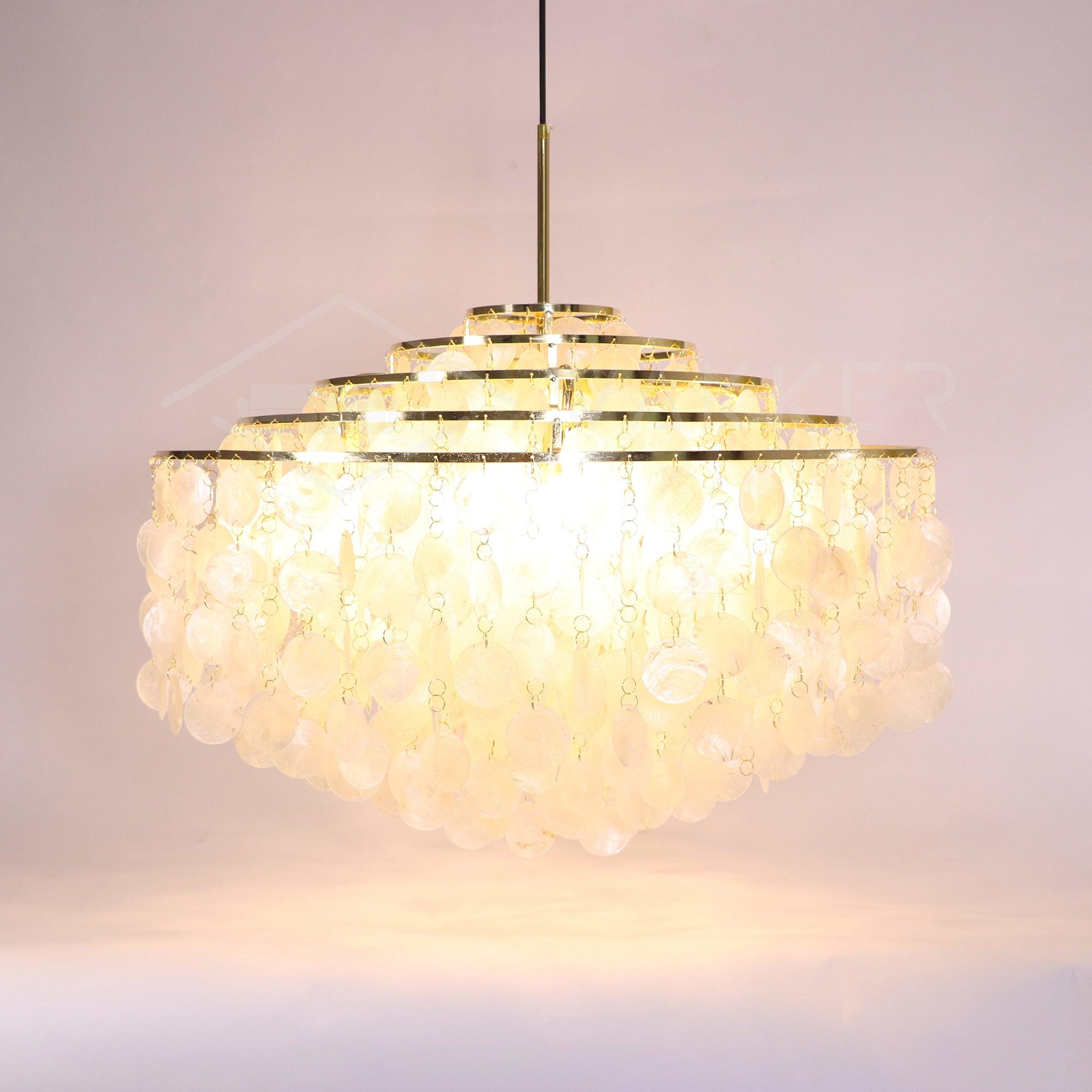Round Shell Chandelier - Blowlighting