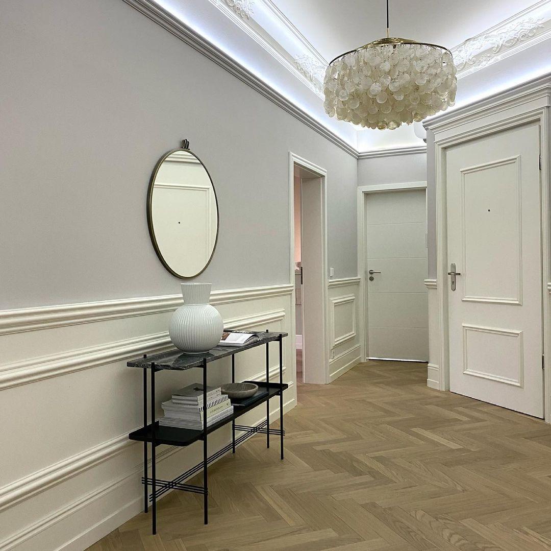 Round Shell Chandelier - Blowlighting