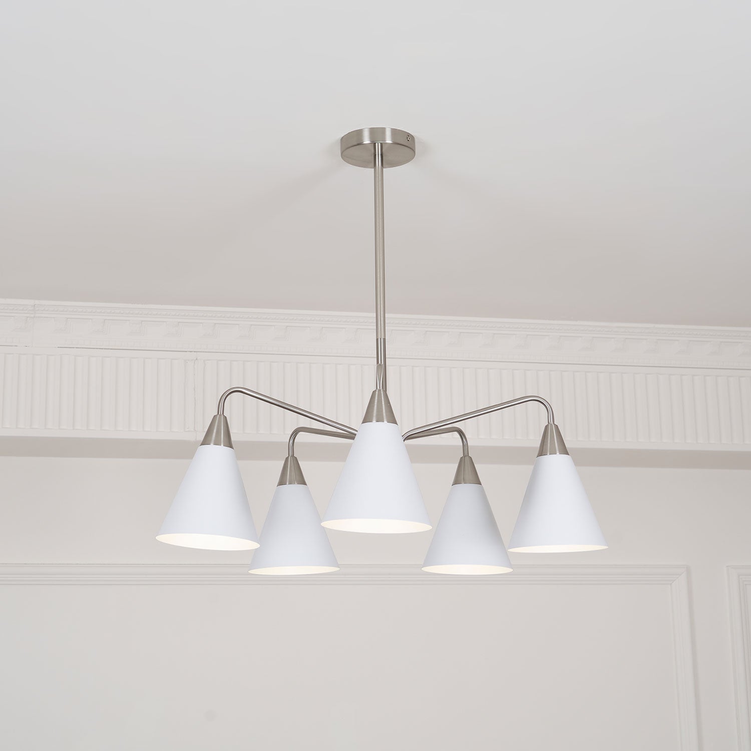 Elthaeth Premium Nordic Art Fashion Cono Metal Chandelier - Blowlighting