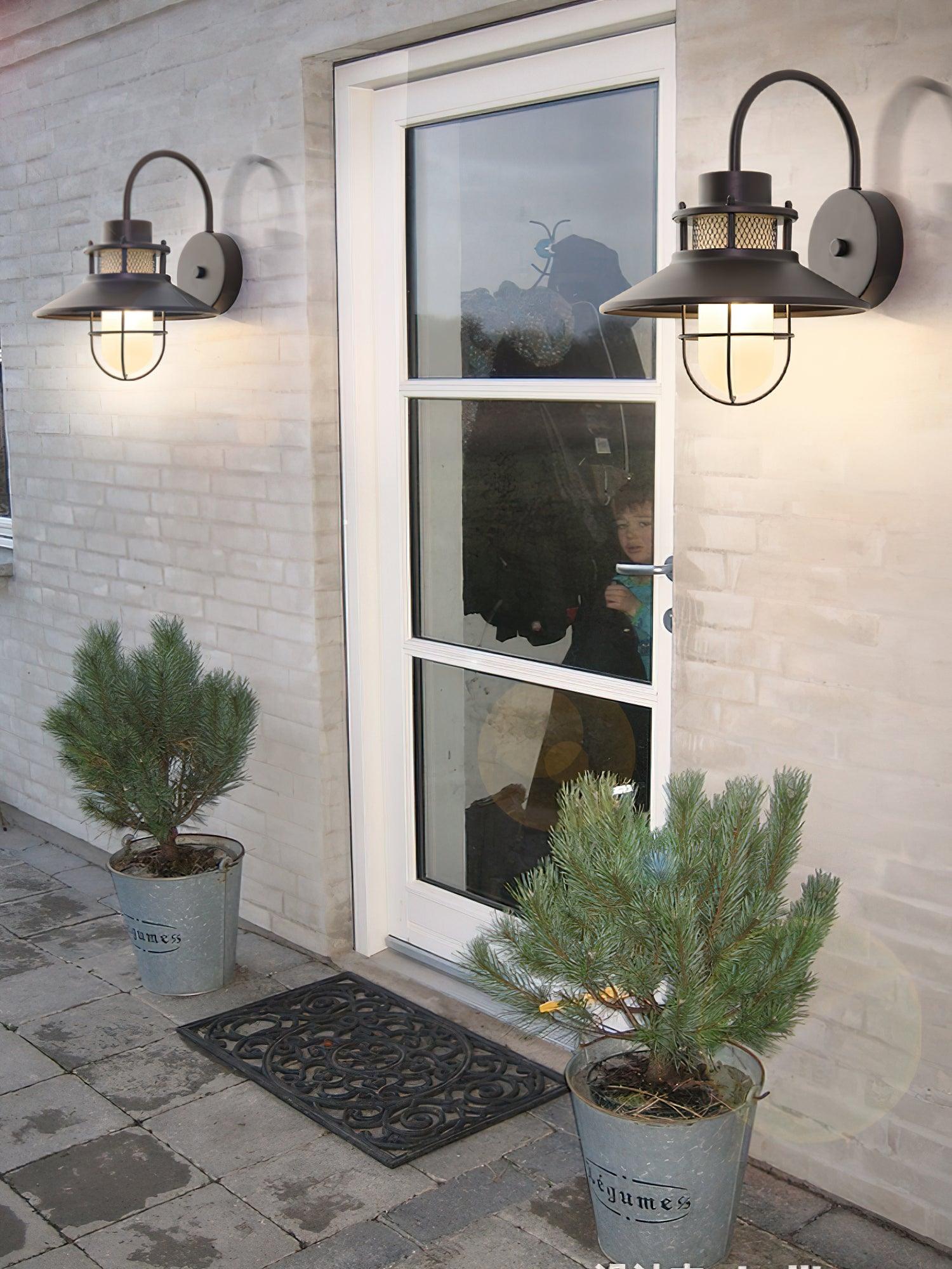Felix Outdoor Wall Lamp - Blowlighting