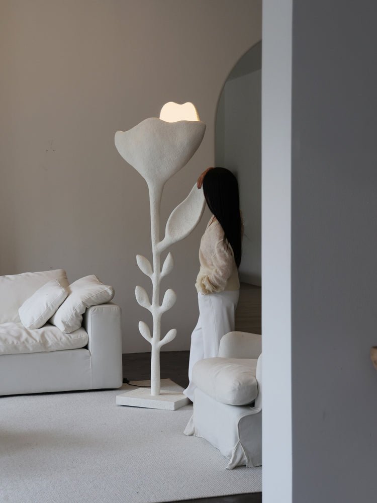 Brilo Lampadaire Élégant en Fibre de Verre Florae