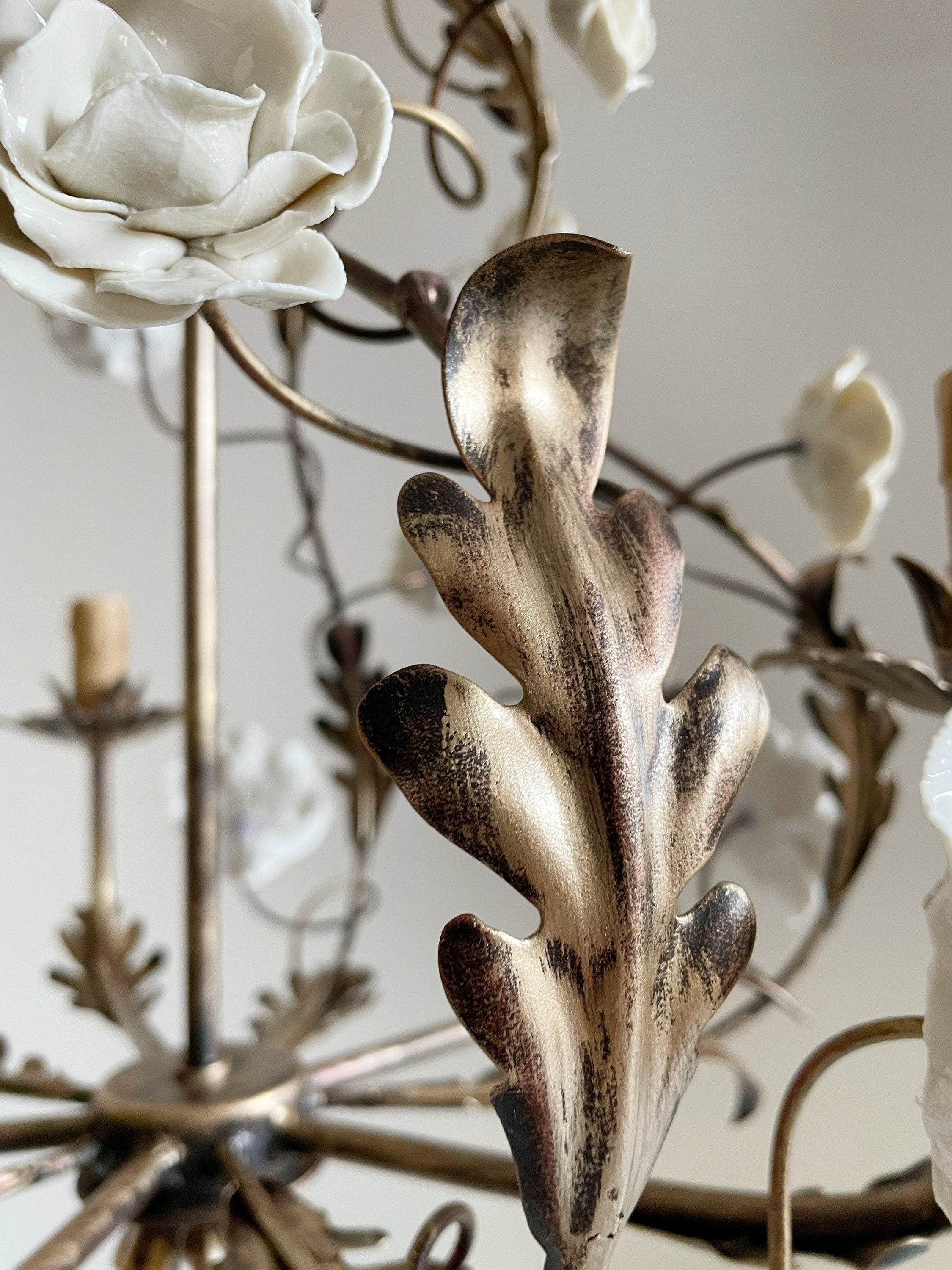 Araeyra Postmodern Luxury Rose Metal Ceramic Chandelier - Lamp Copper