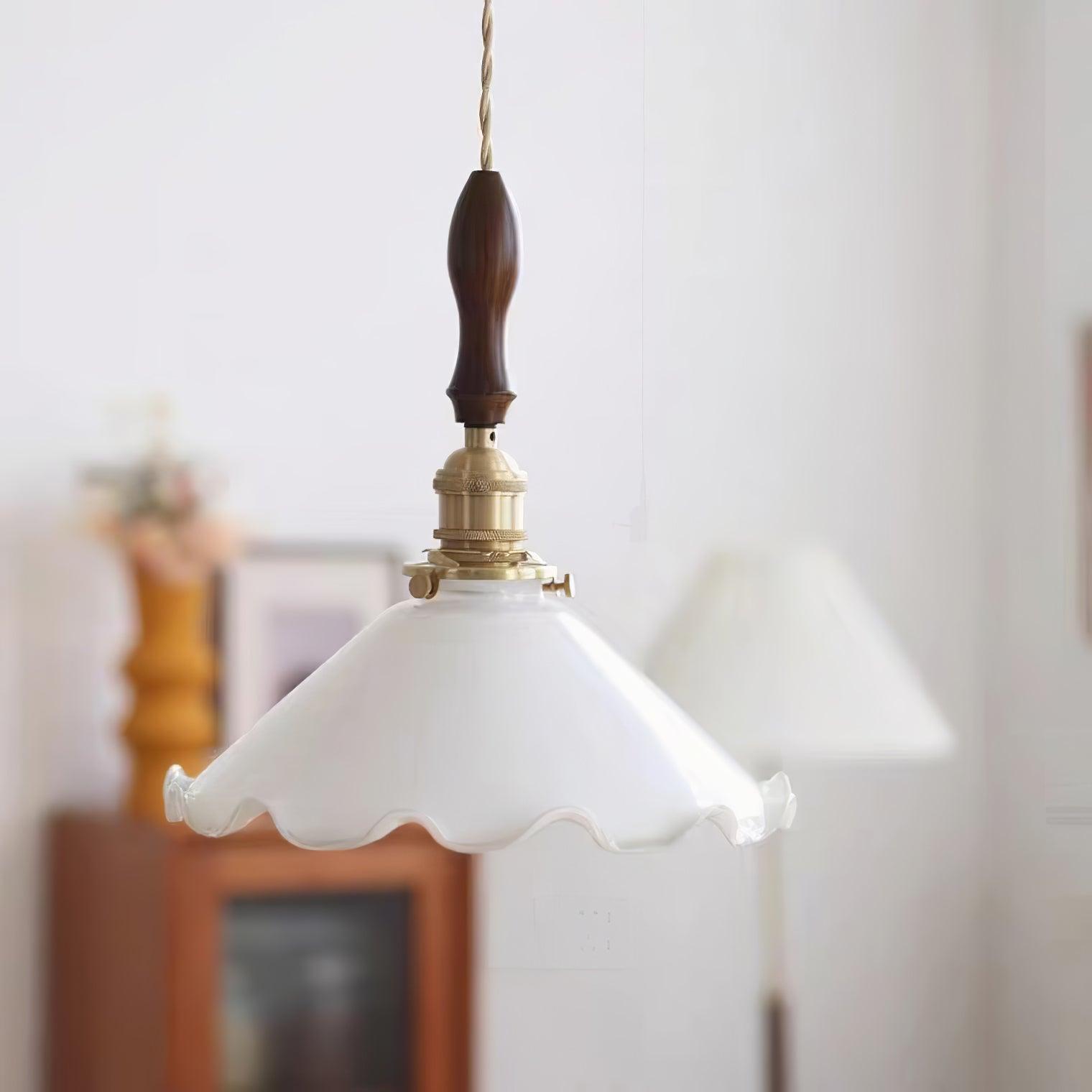 Flower Petals Pendant Lamp - Blowlighting