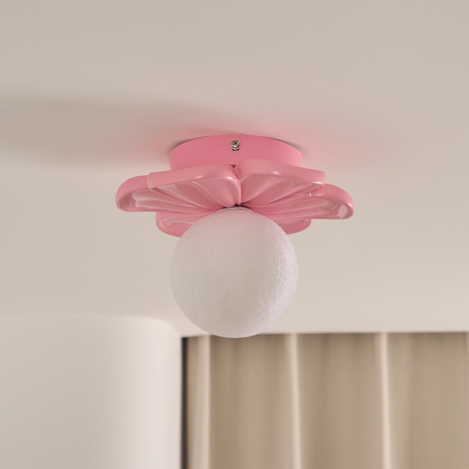 Quip Individual Creativity Bloom Flower Resin Ceiling Lamp - Lamp Copper