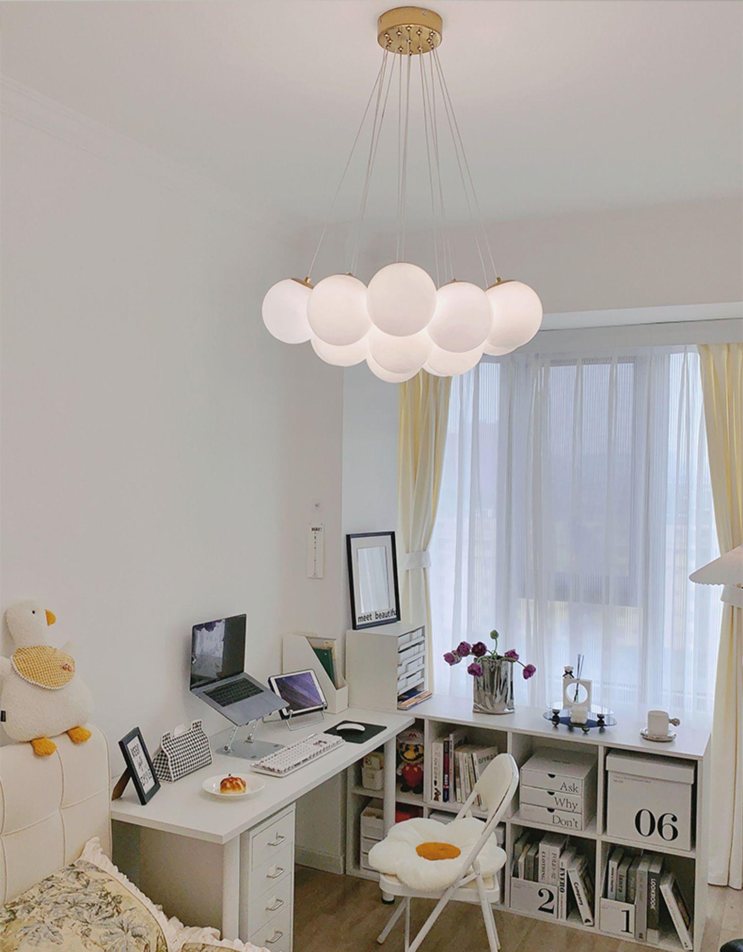 Glass Cluster Chandelier - Blowlighting