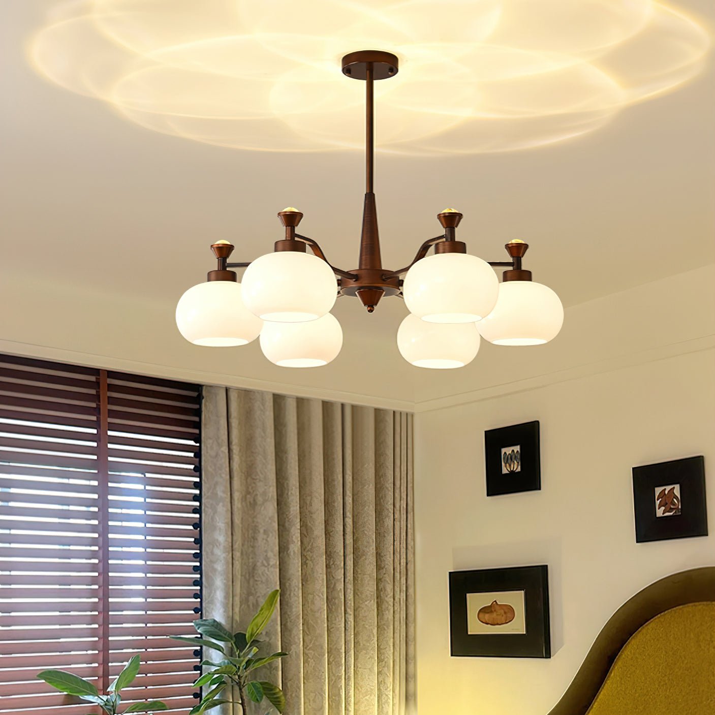 Aurora Chandelier Globe Spotlight - Blowlighting