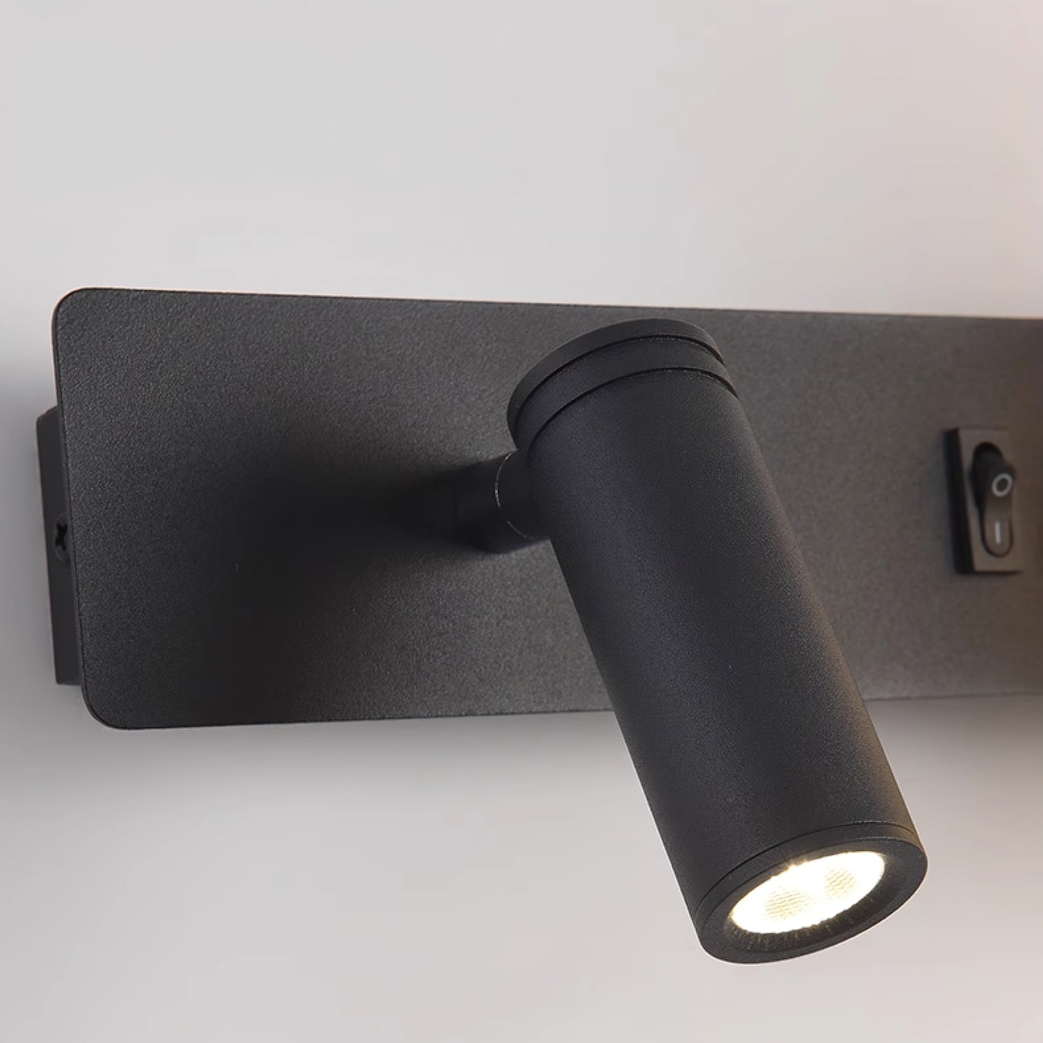 Glos Slim wall lamp - Blowlighting