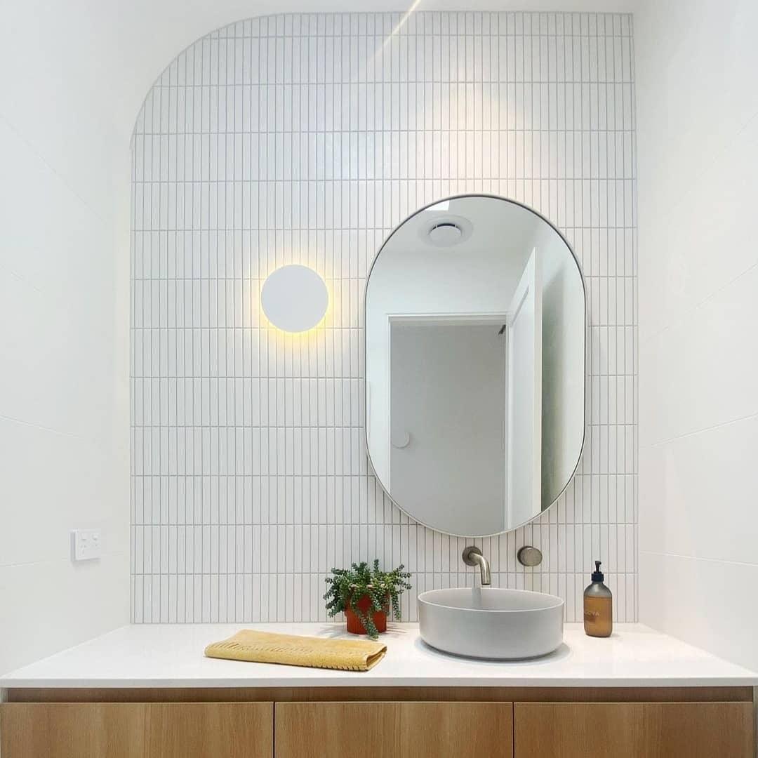 Tivral Brass Minimalist Wall Lamp - Letslighting