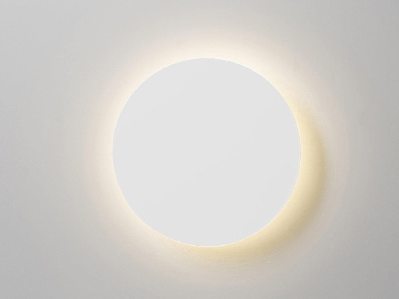 Tivral Brass Minimalist Wall Lamp - Letslighting