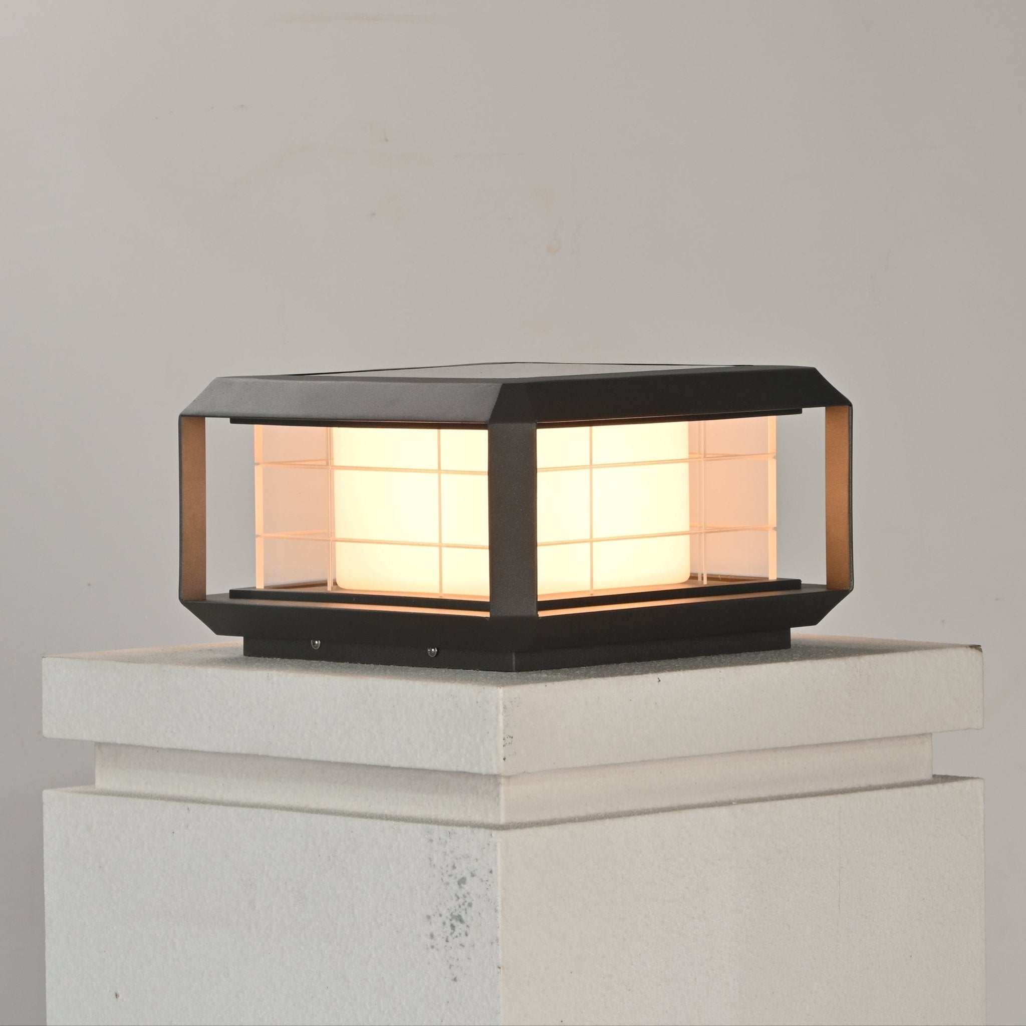 Grid Guard Solar Lantern Outdoor Lamp - Blowlighting