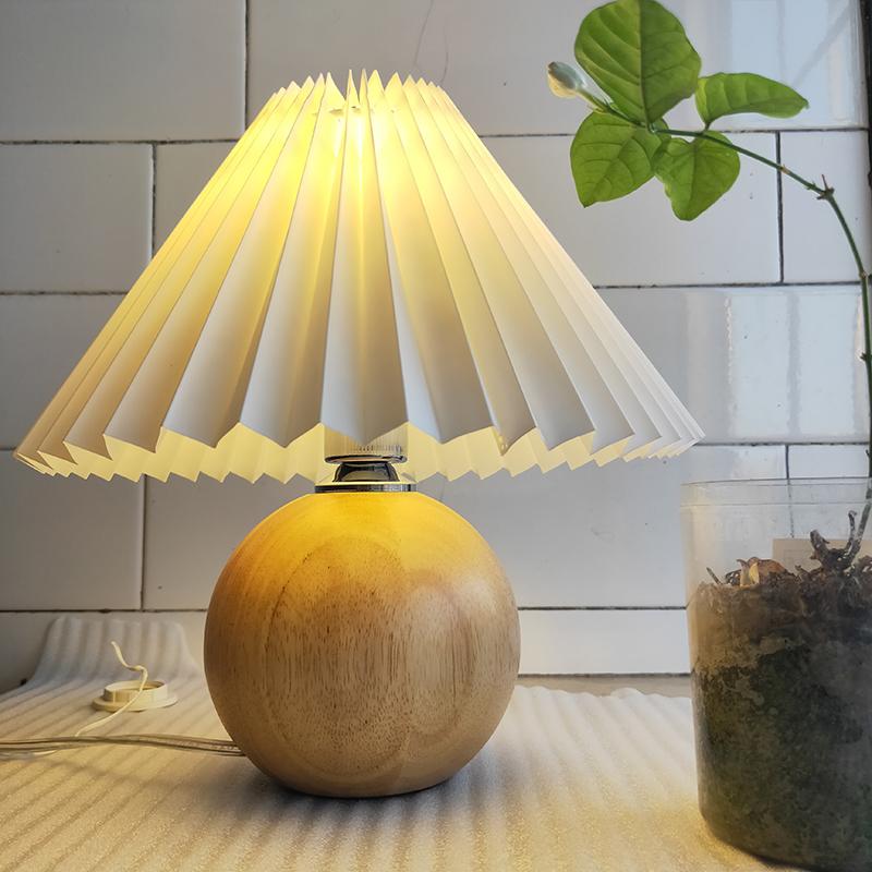 Muto Lampe de Table Vintage, Céramique/Rotin/Bois/Tissu, Blanc/Beige, Chambre
