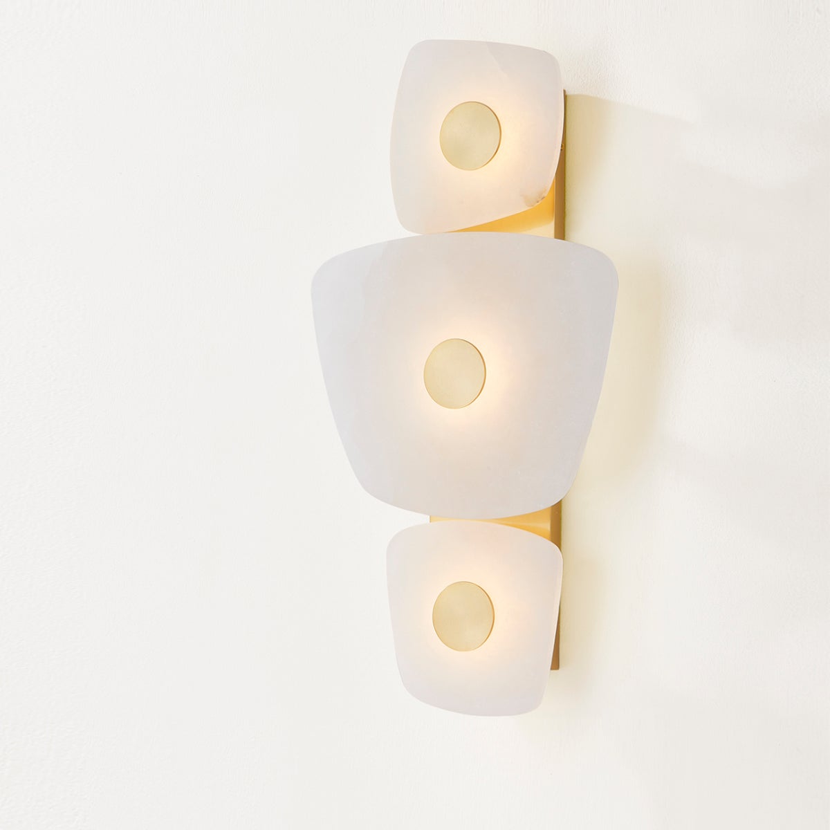 Vavenarae Asymmetric Alabaster Wall Light - Letslighting