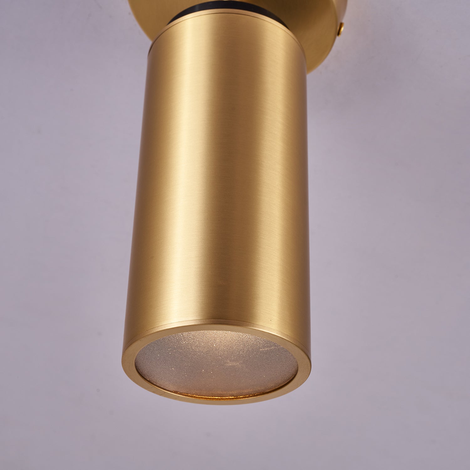 Horizon Brass Spot Light - Blowlighting
