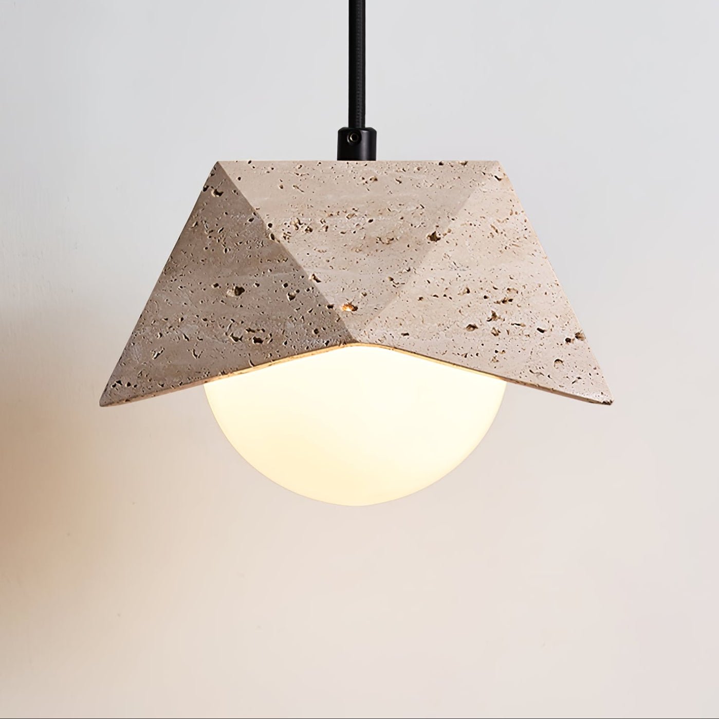 Kaelo Suspension Minimaliste en Travertin