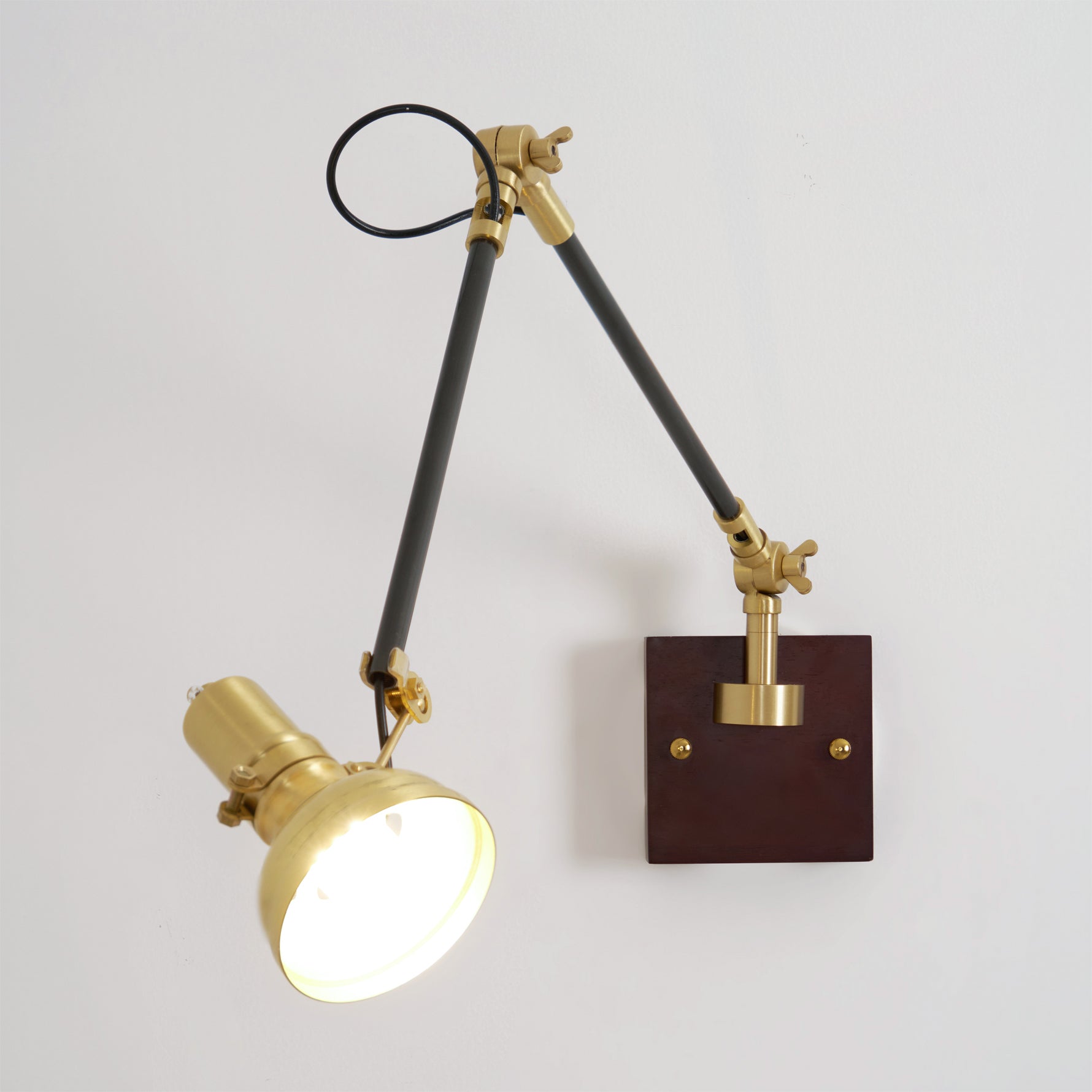 Kane Wall Lamp Swing-Arm Adjustable - Letslighting