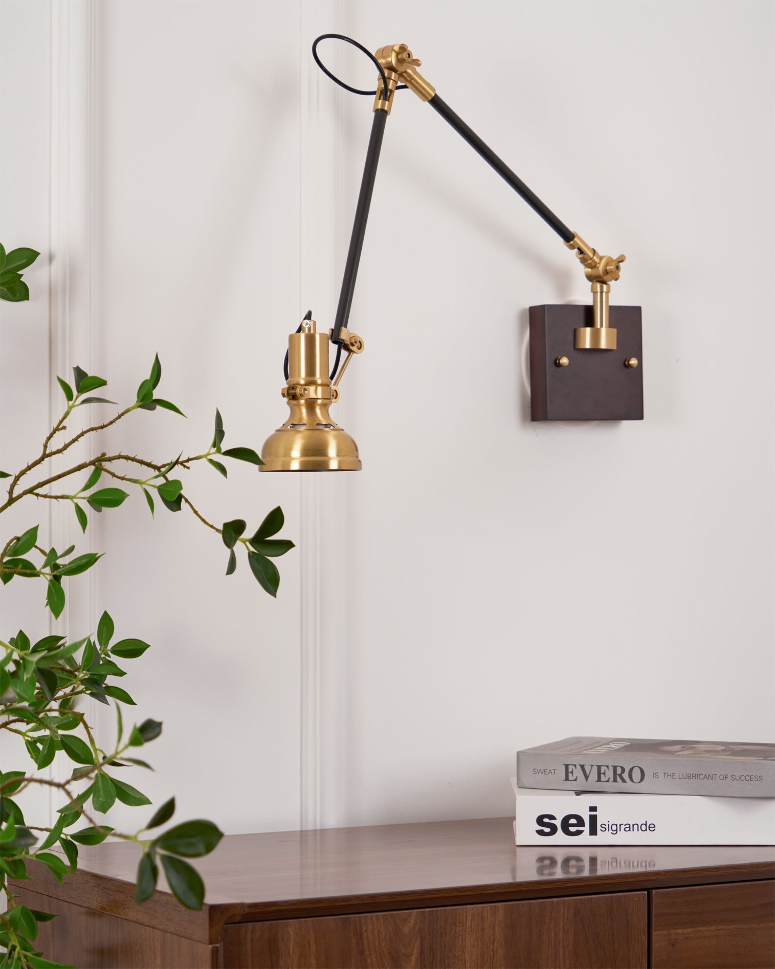 Kane Wall Lamp Swing-Arm Adjustable - Letslighting