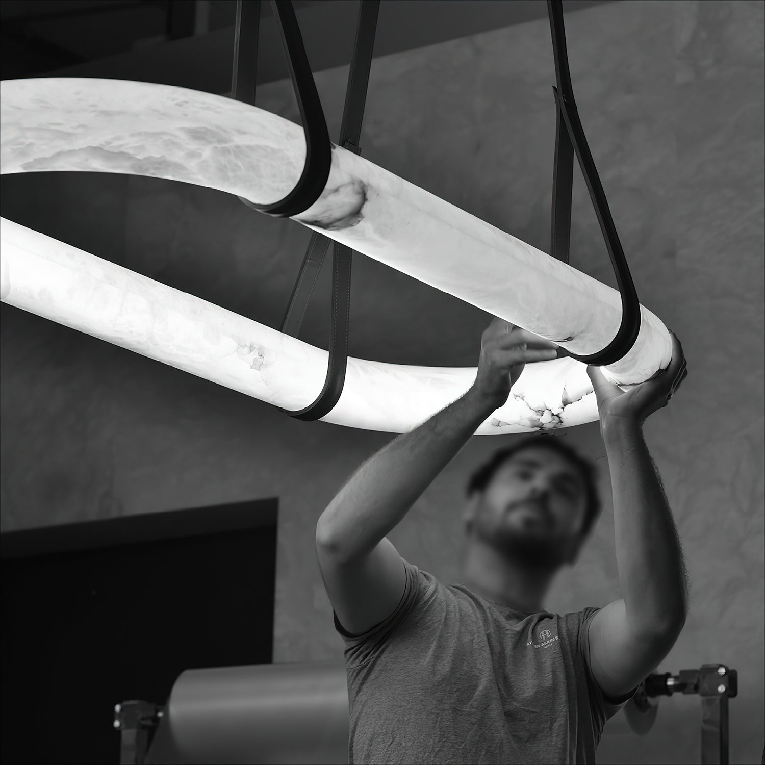 Kurve Chandelier Alabaster Ring - Letslighting