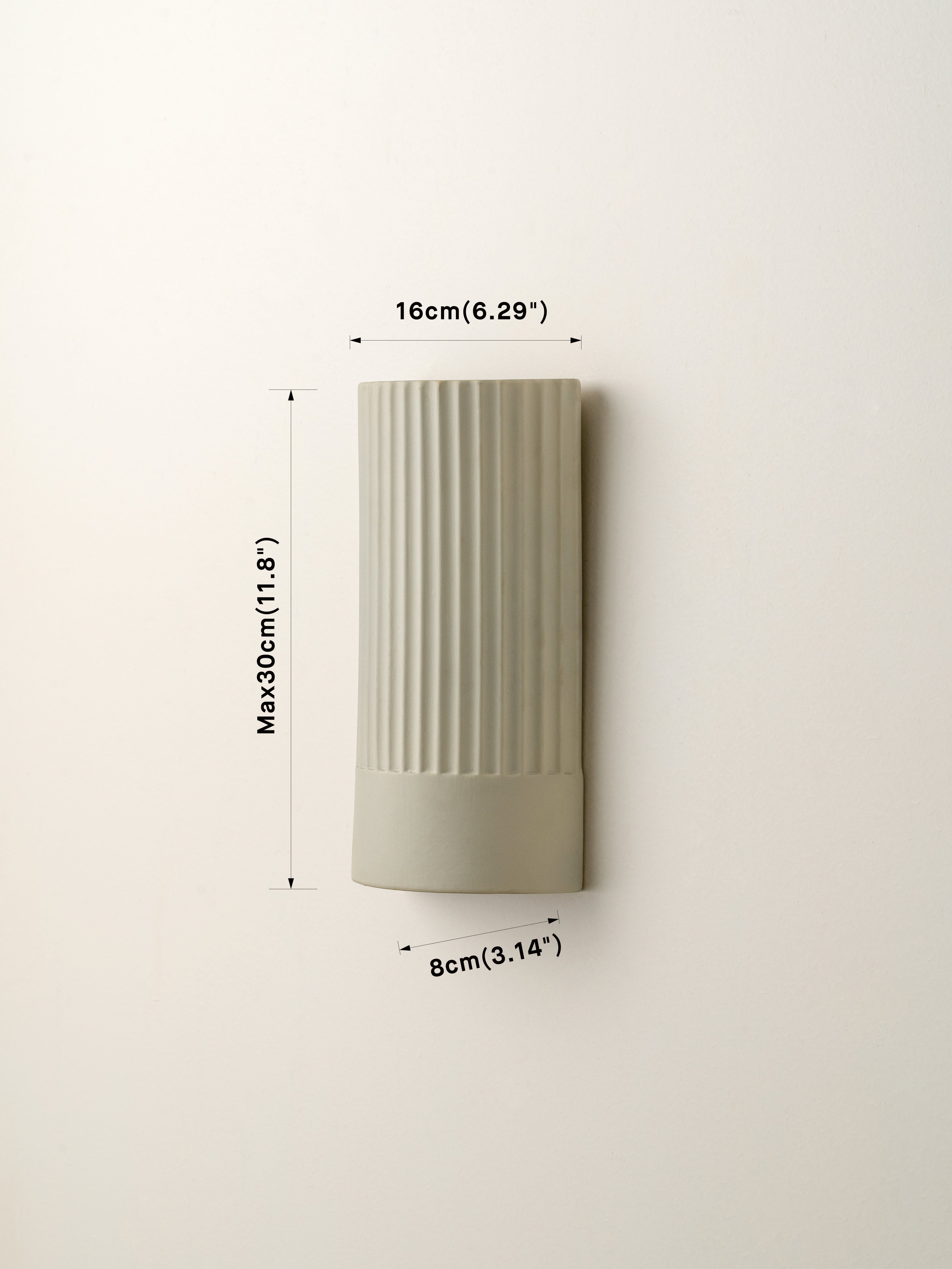 Enza applique murale en céramique nervurée blanc chaud